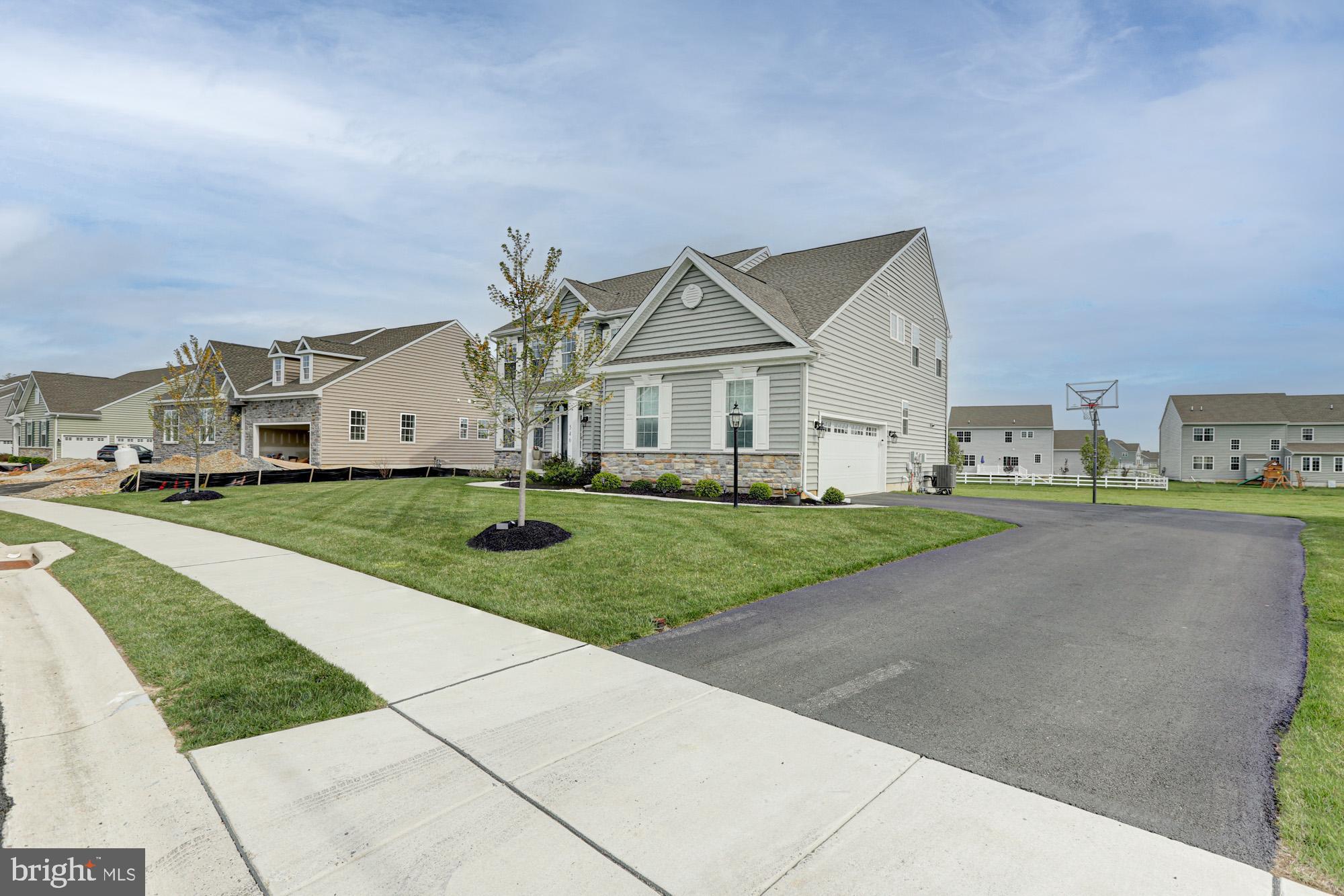 ROTHWELL ESTATES - Residential