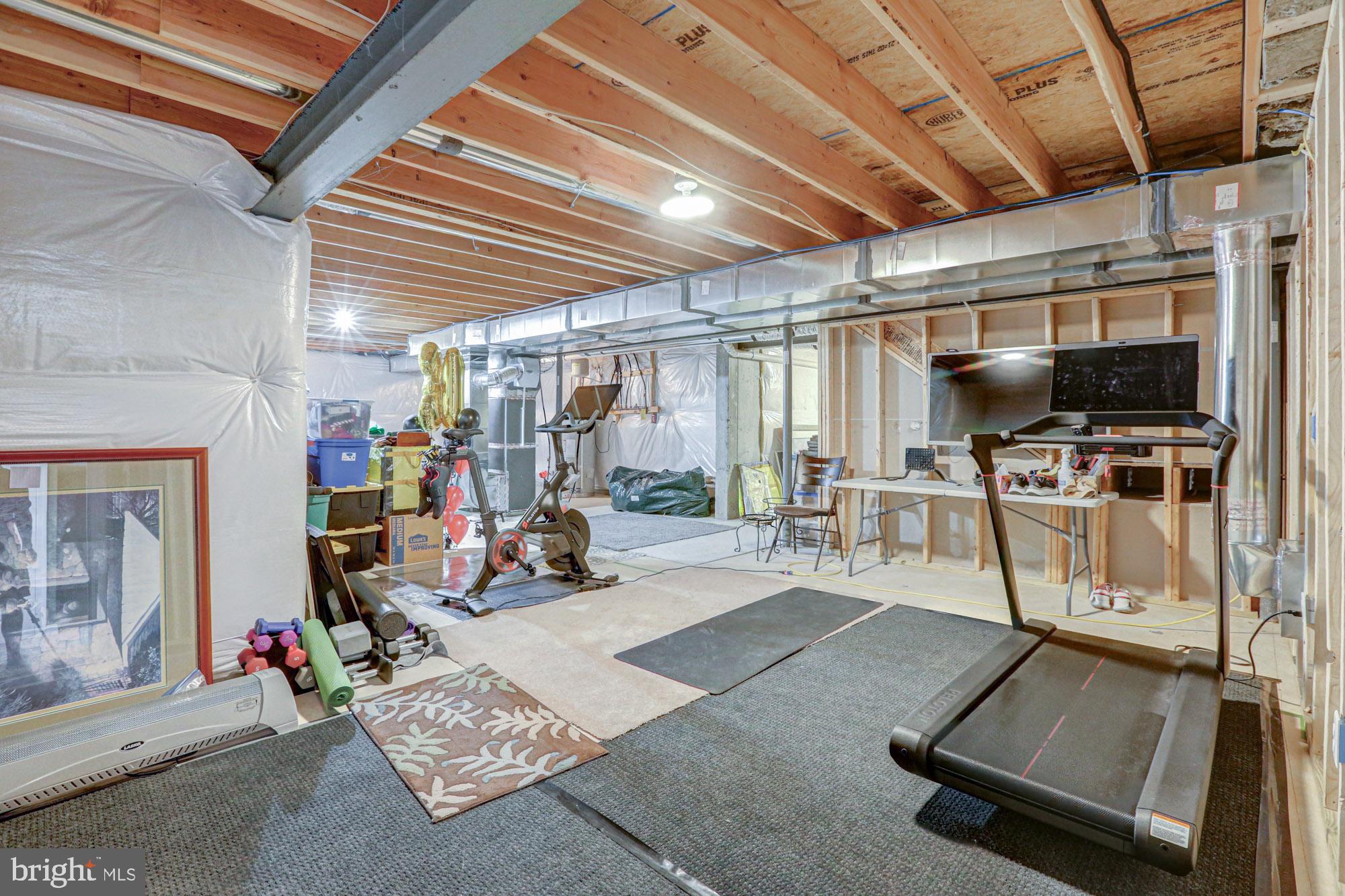 ROTHWELL ESTATES - Residential