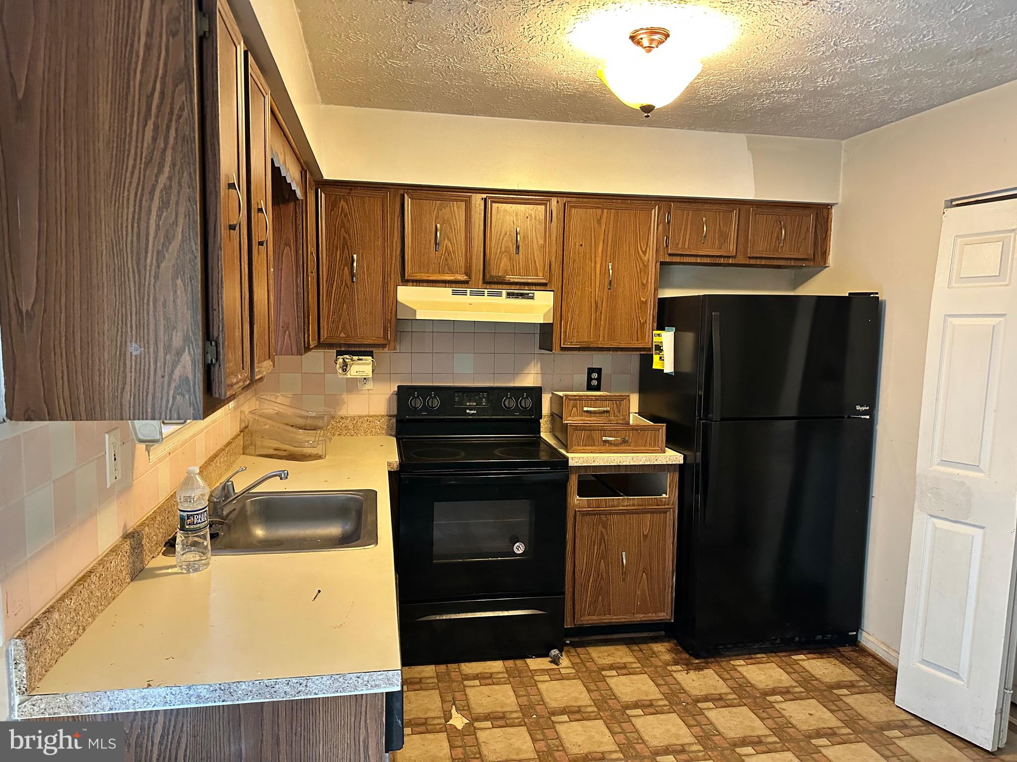 2407 E ROSECROFT VILLAGE CIRCLE