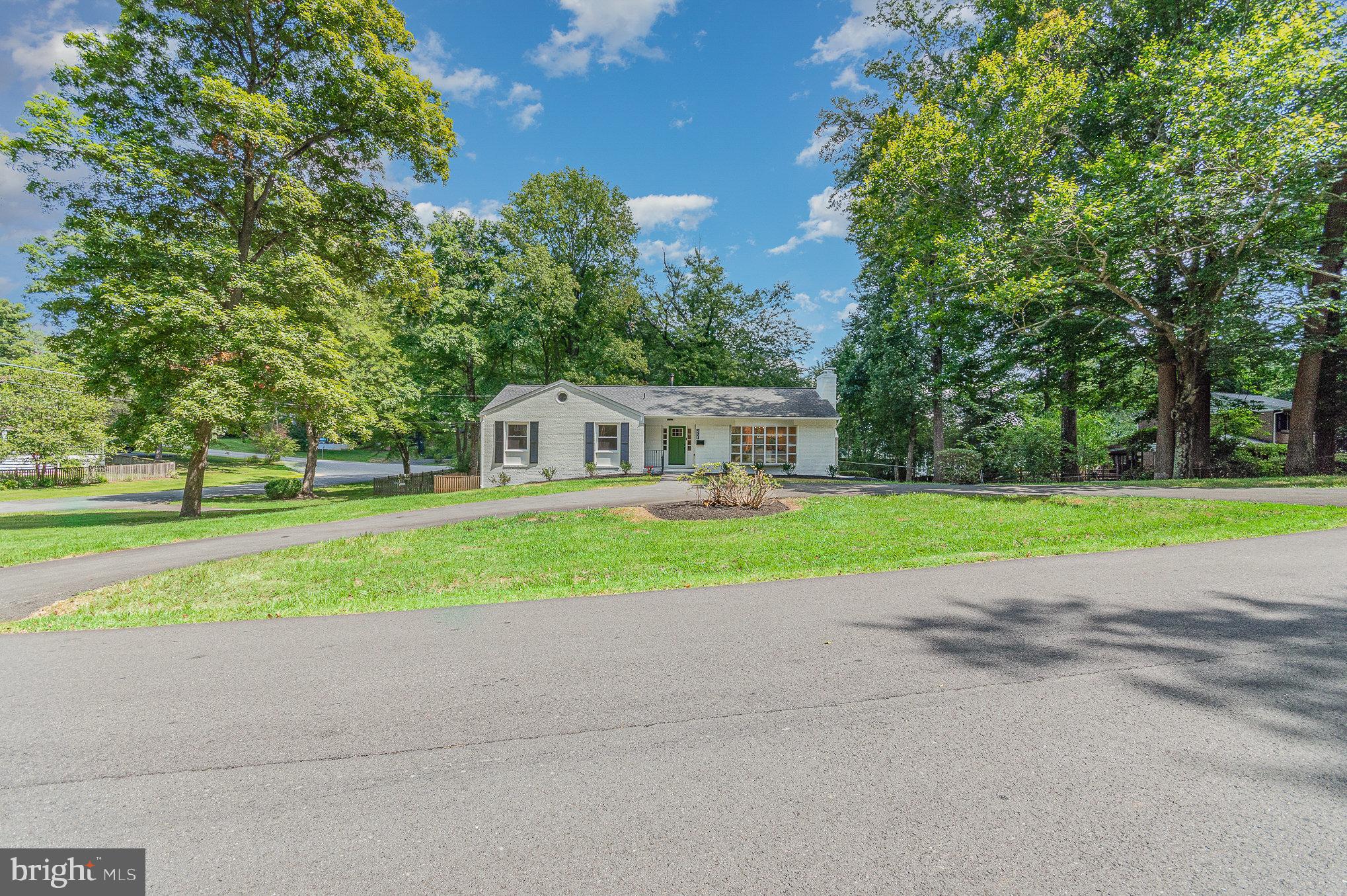 MANTUA HILLS - Residential