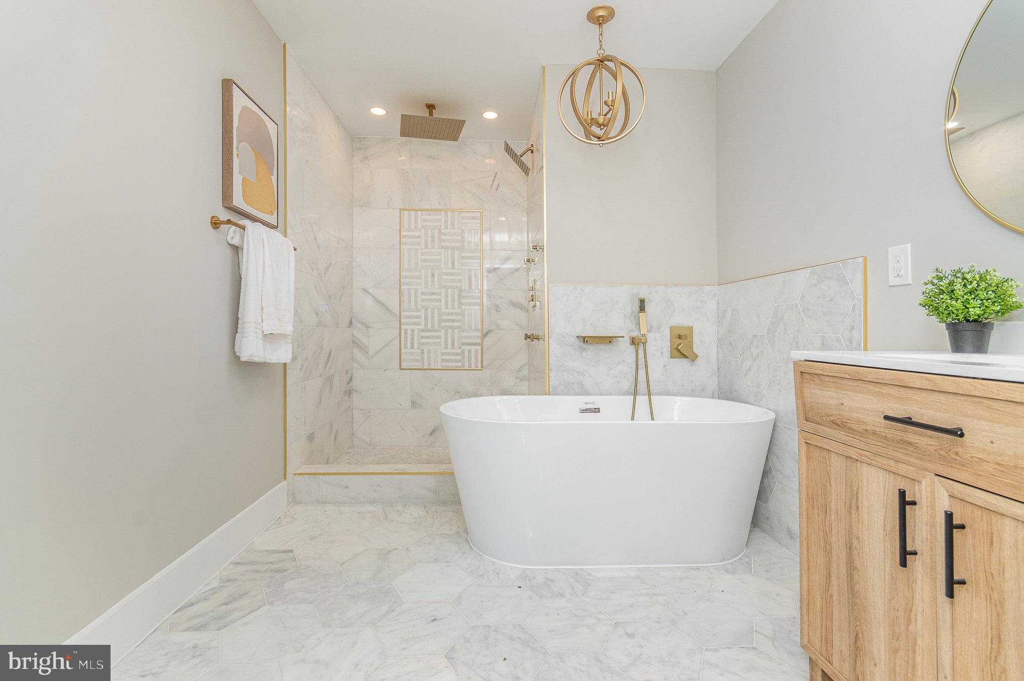 MANTUA HILLS - Residential