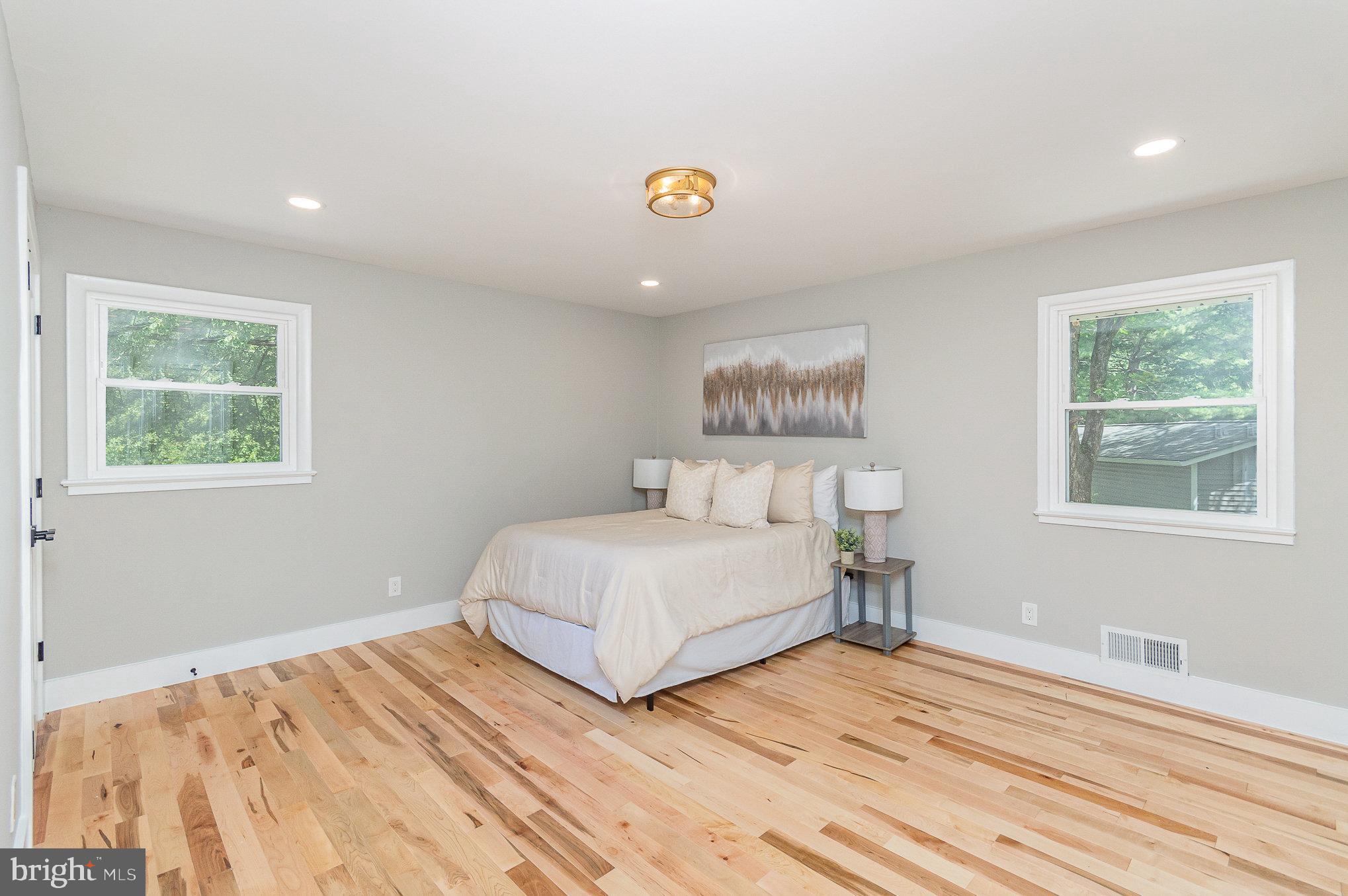 MANTUA HILLS - Residential