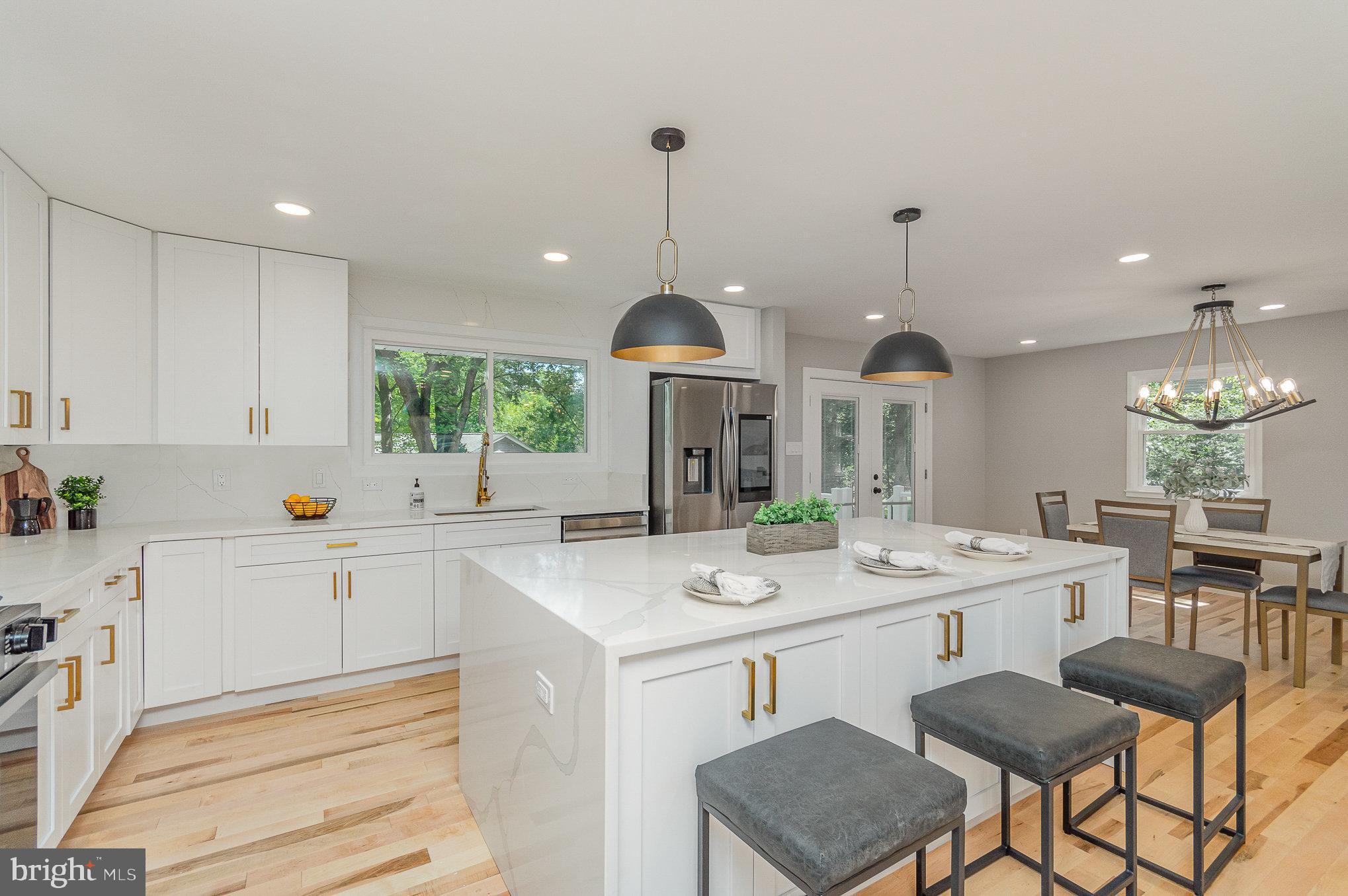 MANTUA HILLS - Residential