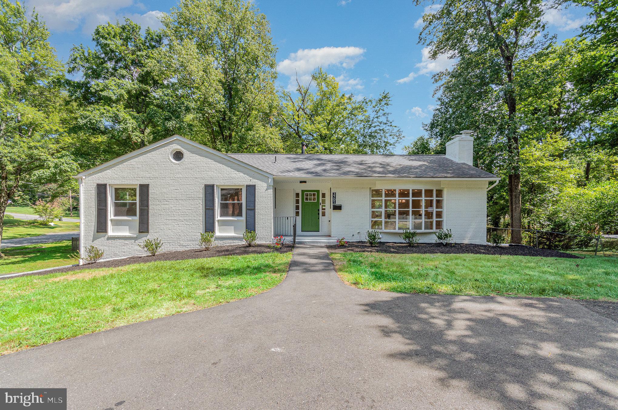 MANTUA HILLS - Residential