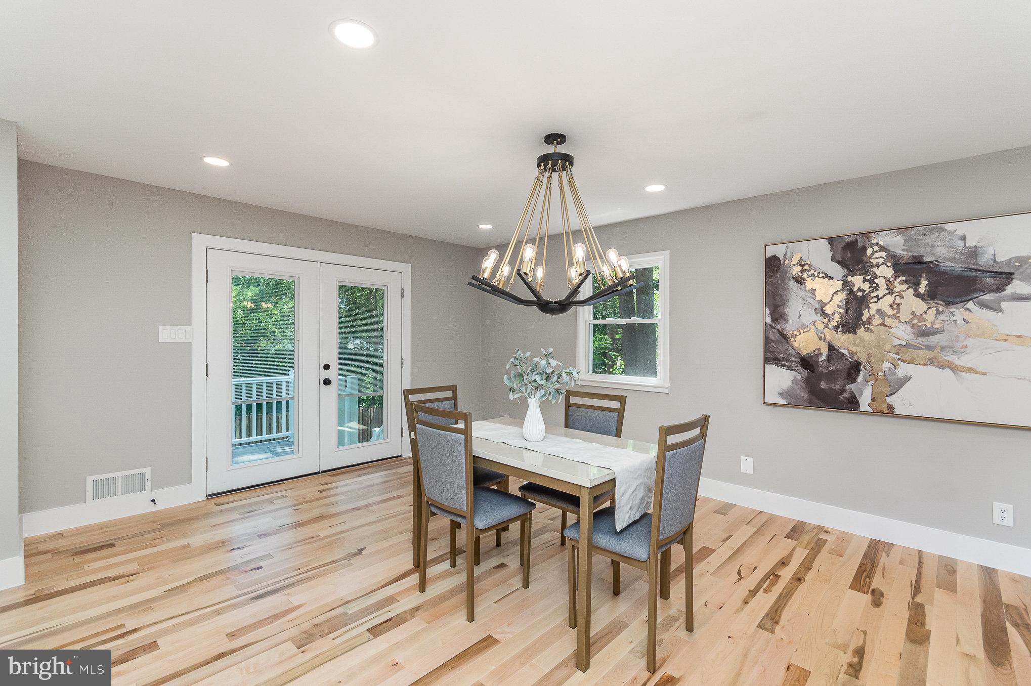 MANTUA HILLS - Residential