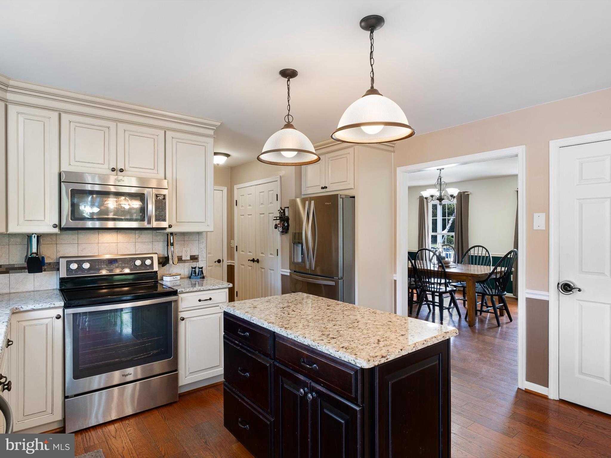 AMBER RIDGE - Residential