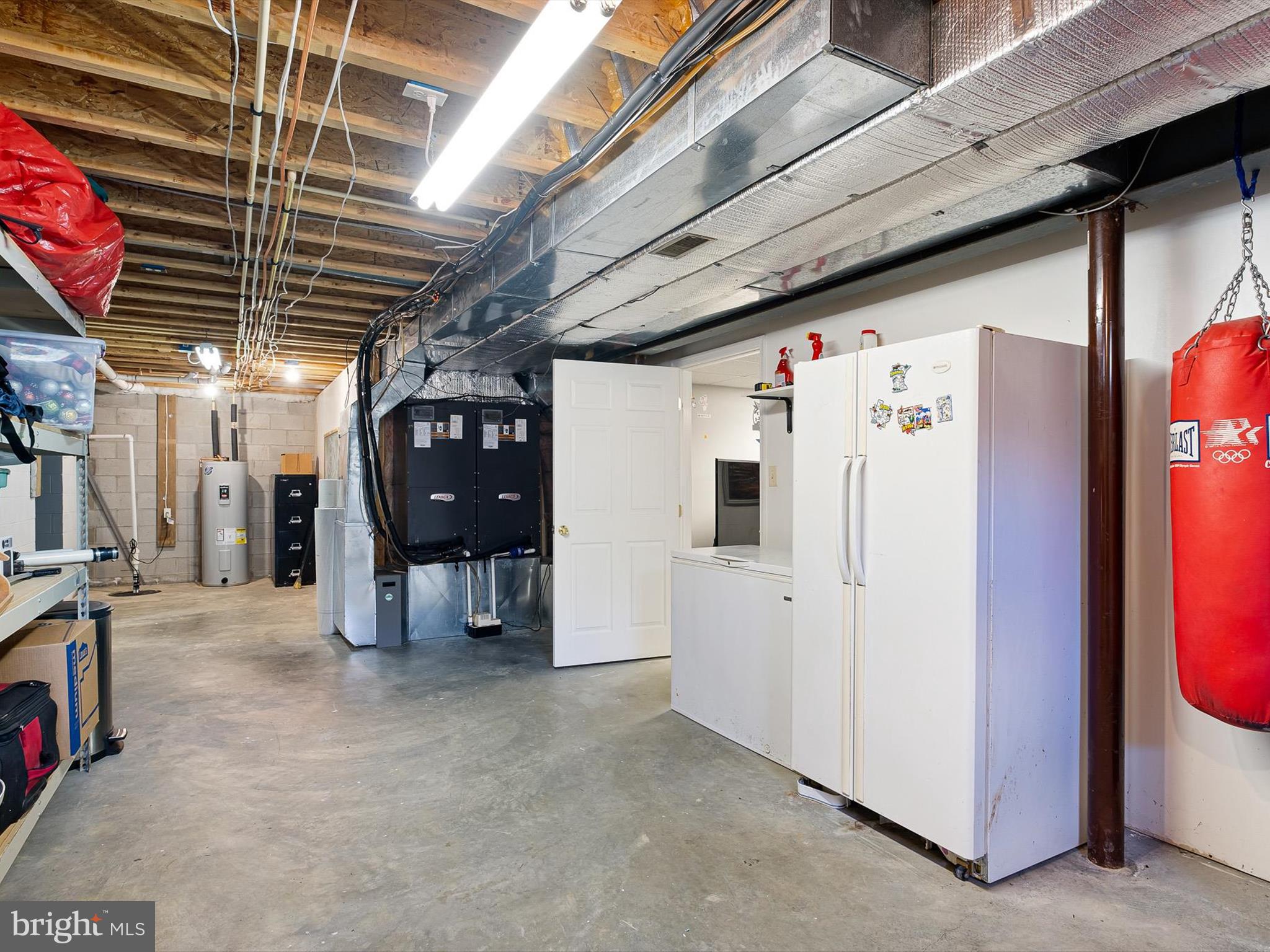 AMBER RIDGE - Residential