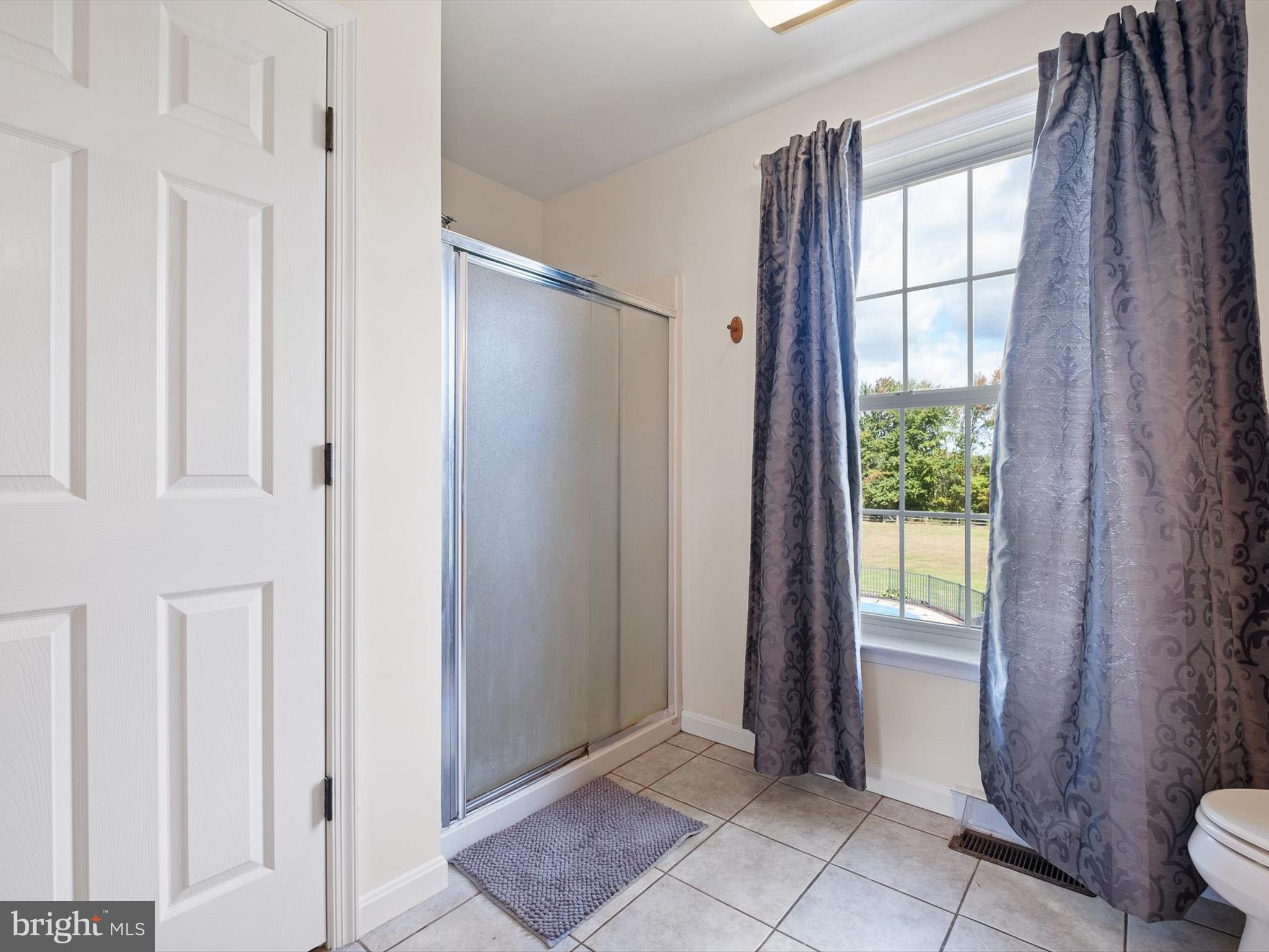 AMBER RIDGE - Residential