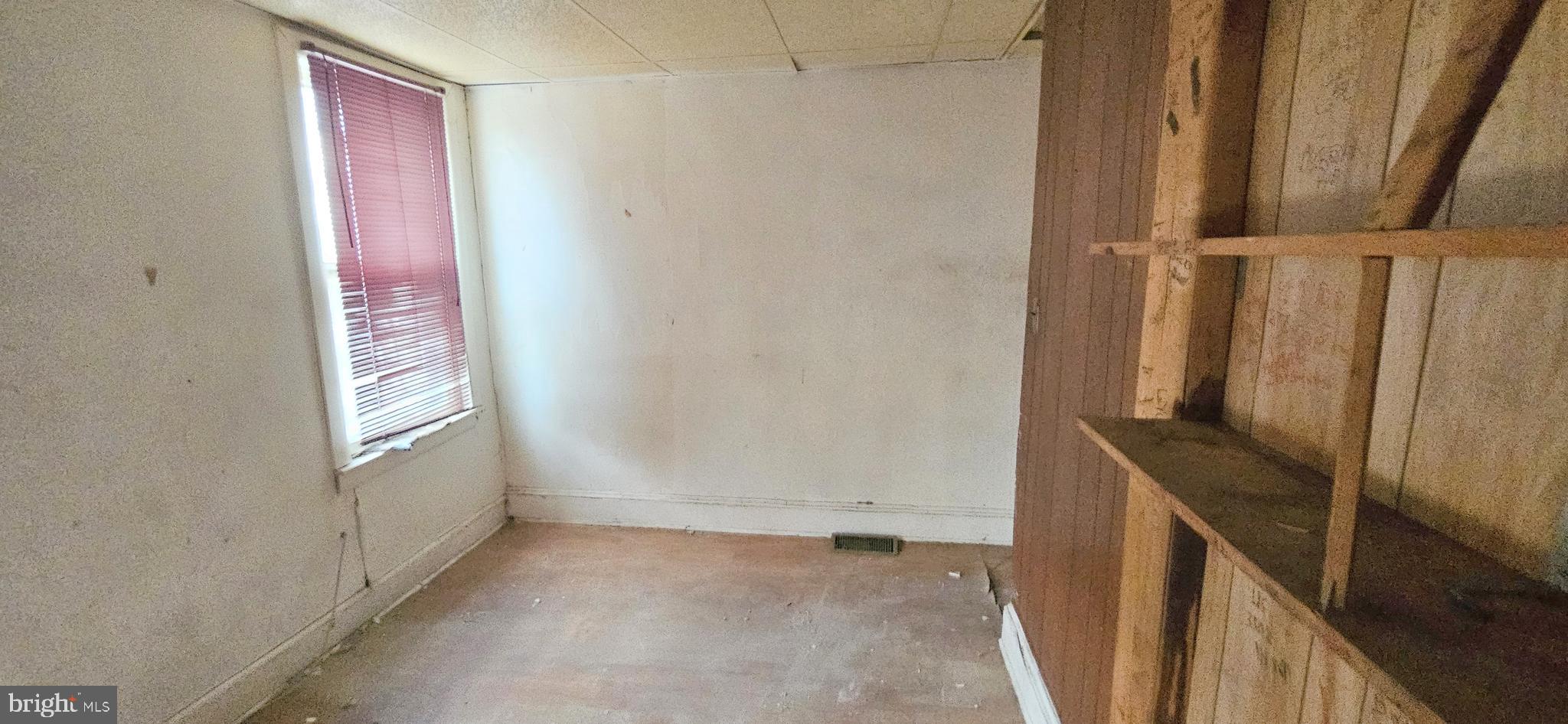 PARK CIRCLE - Residential