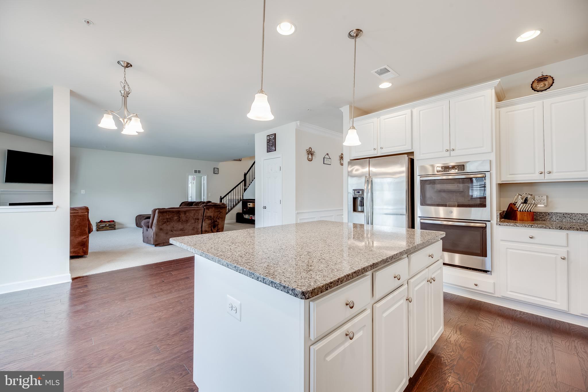 CLINTON - Residential