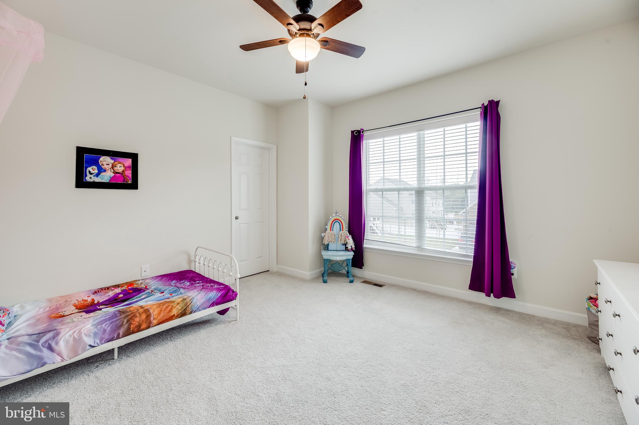 CLINTON - Residential