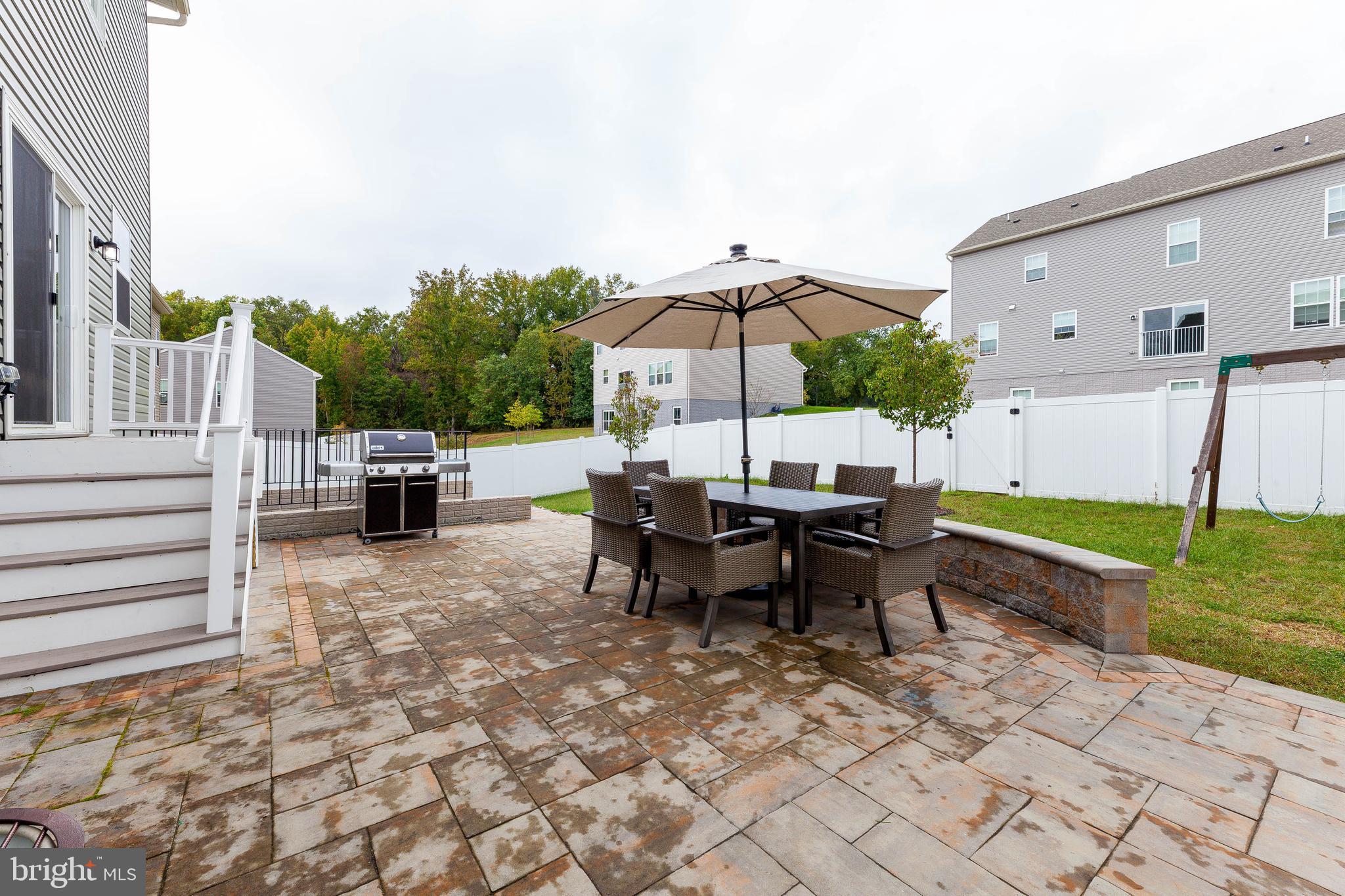 CLINTON - Residential