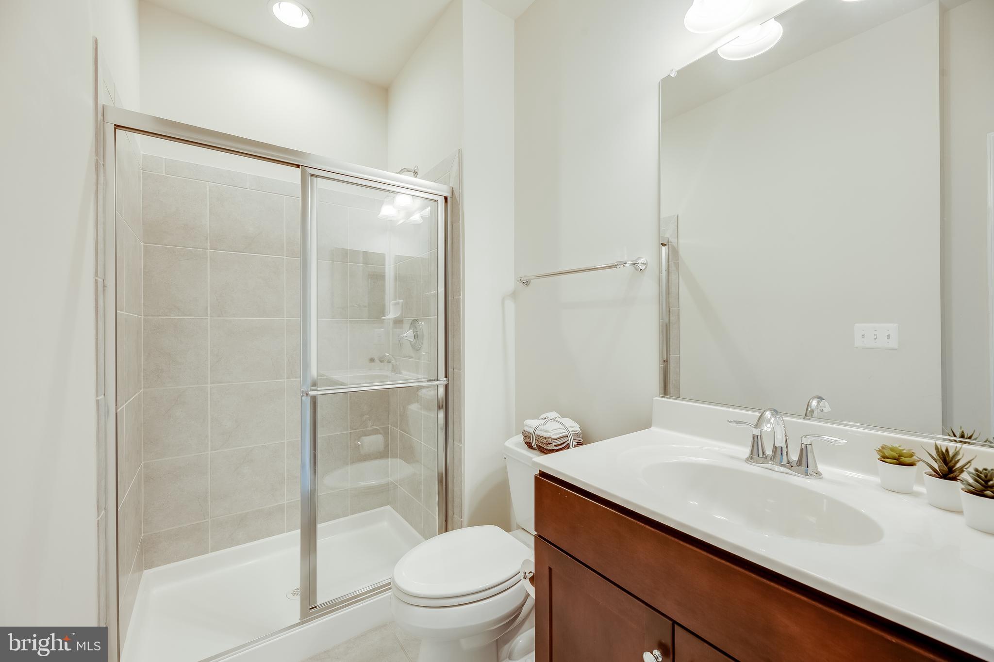 CLINTON - Residential