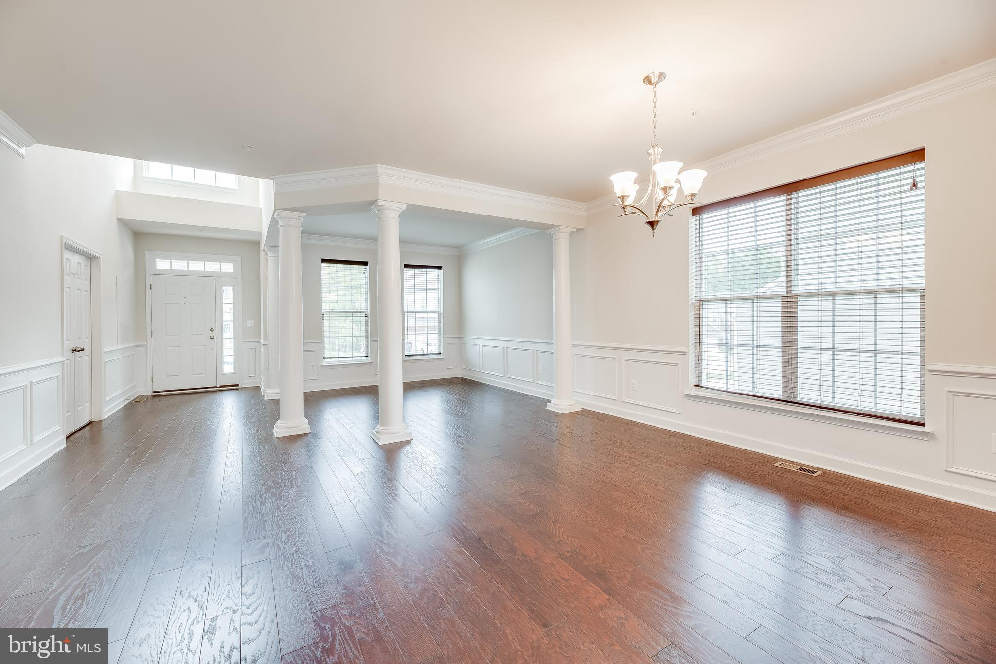 CLINTON - Residential