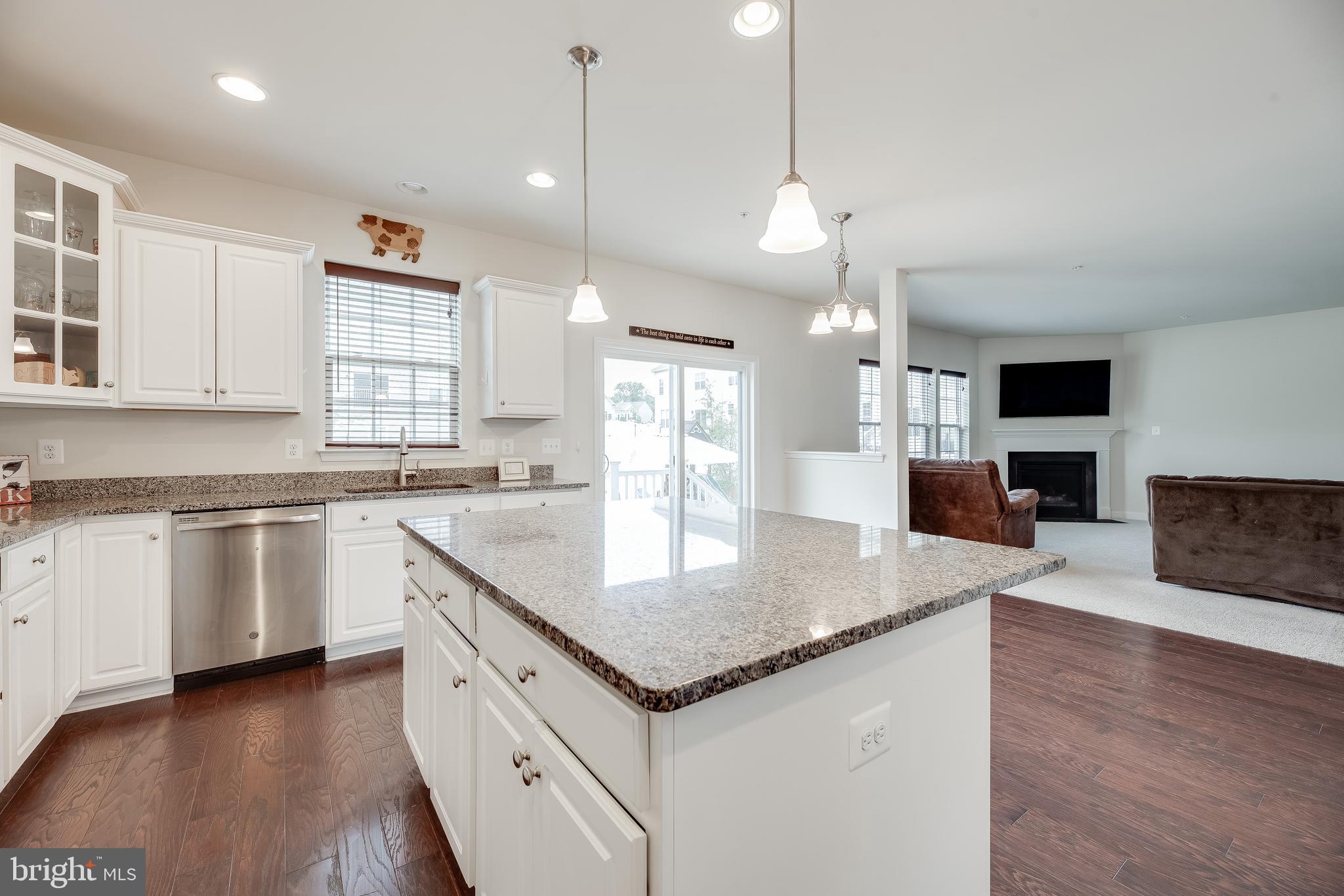 CLINTON - Residential