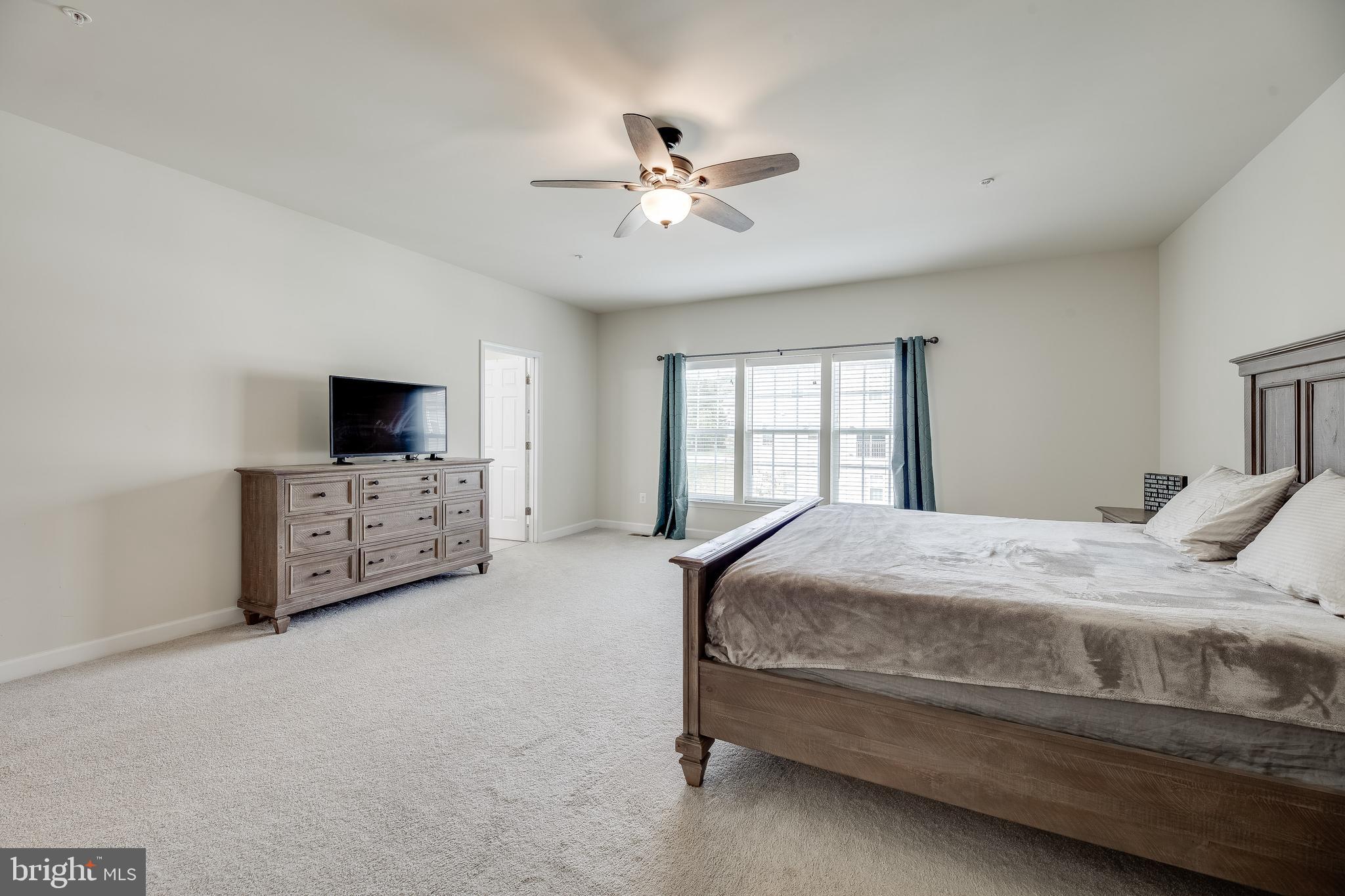 CLINTON - Residential