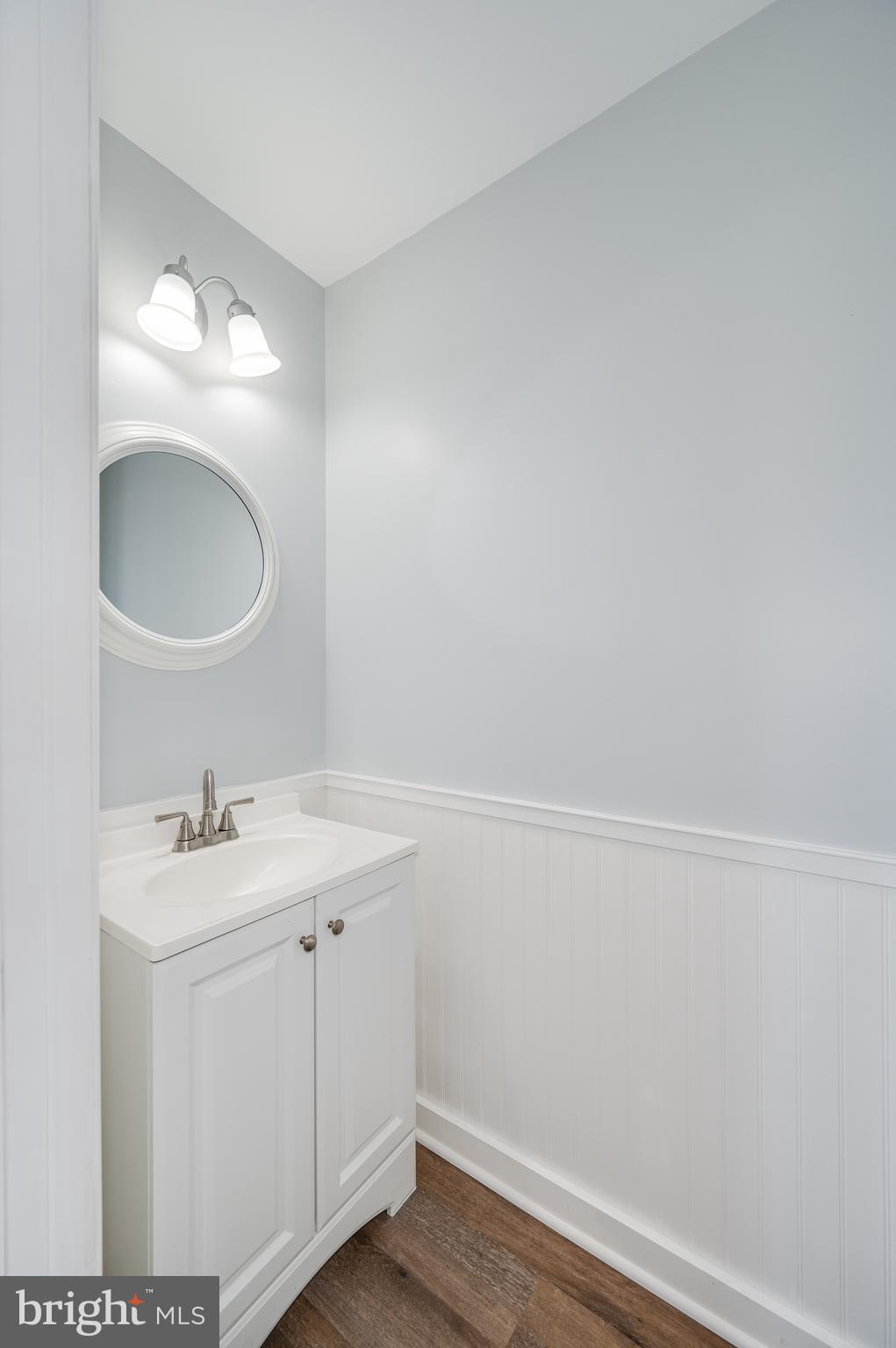 LAKELAND PLACE - Residential Lease