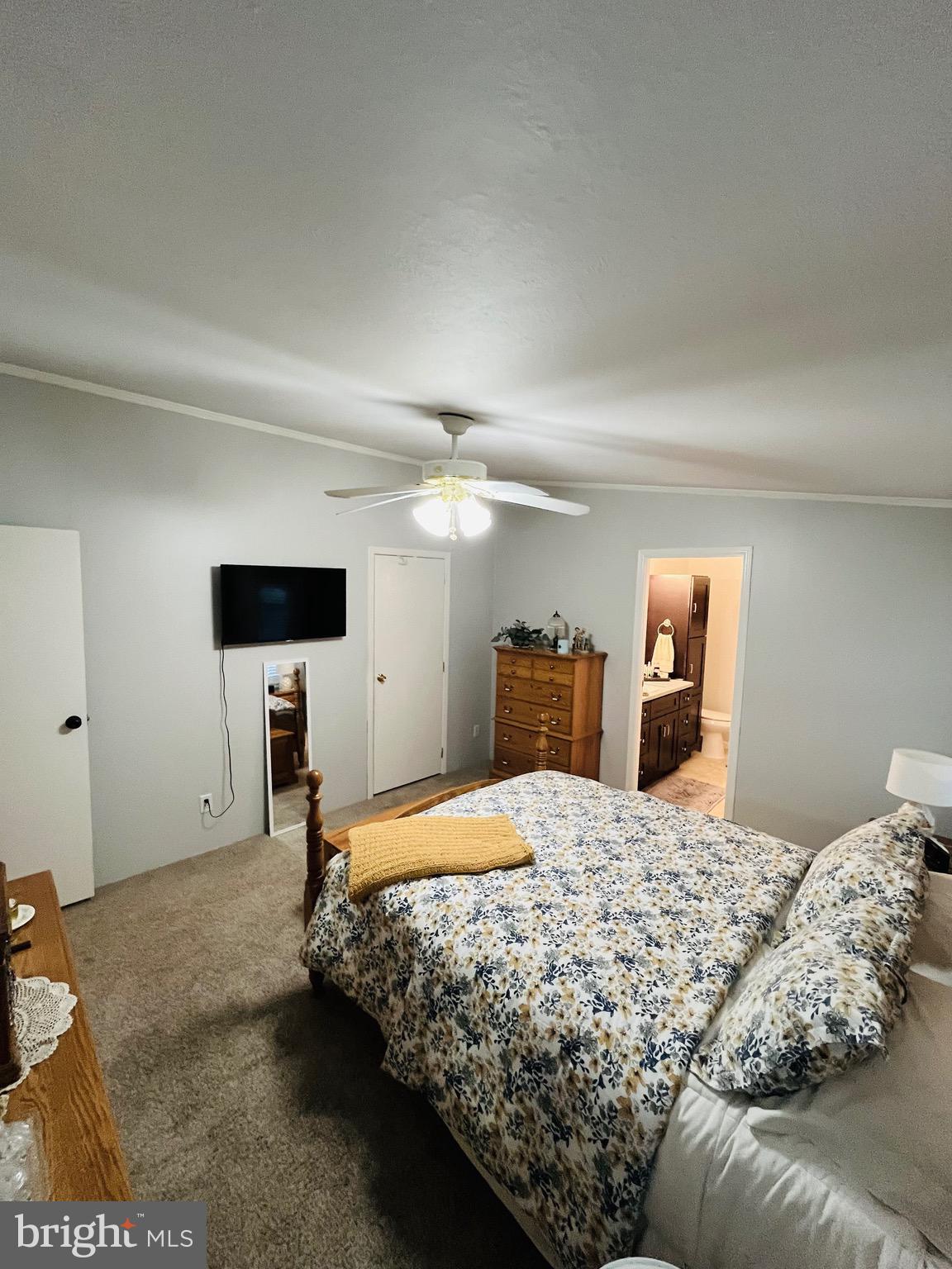 INDIAN CREEK VILLAGE - Residential