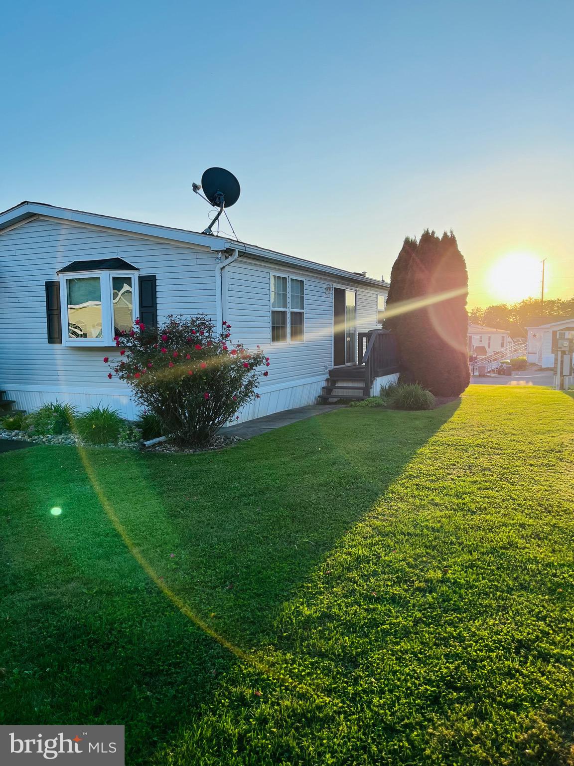 INDIAN CREEK VILLAGE - Residential