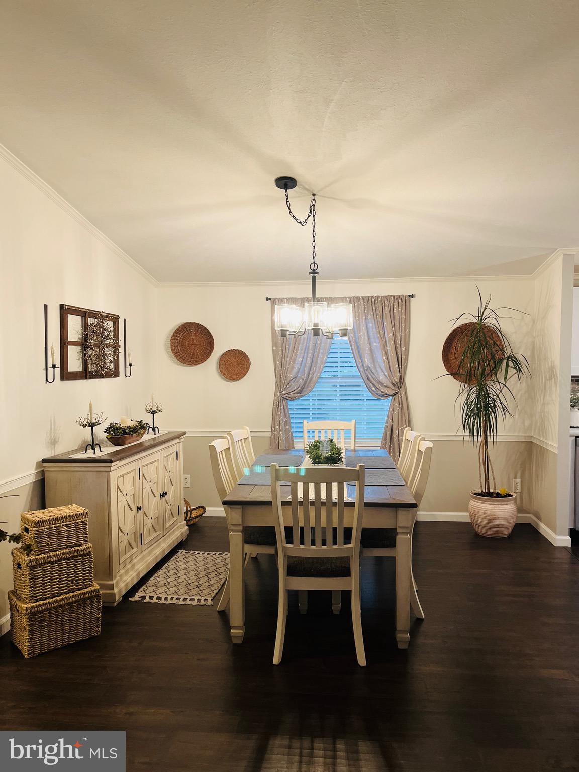 INDIAN CREEK VILLAGE - Residential