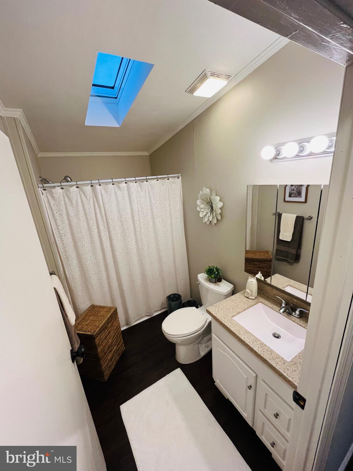 INDIAN CREEK VILLAGE - Residential