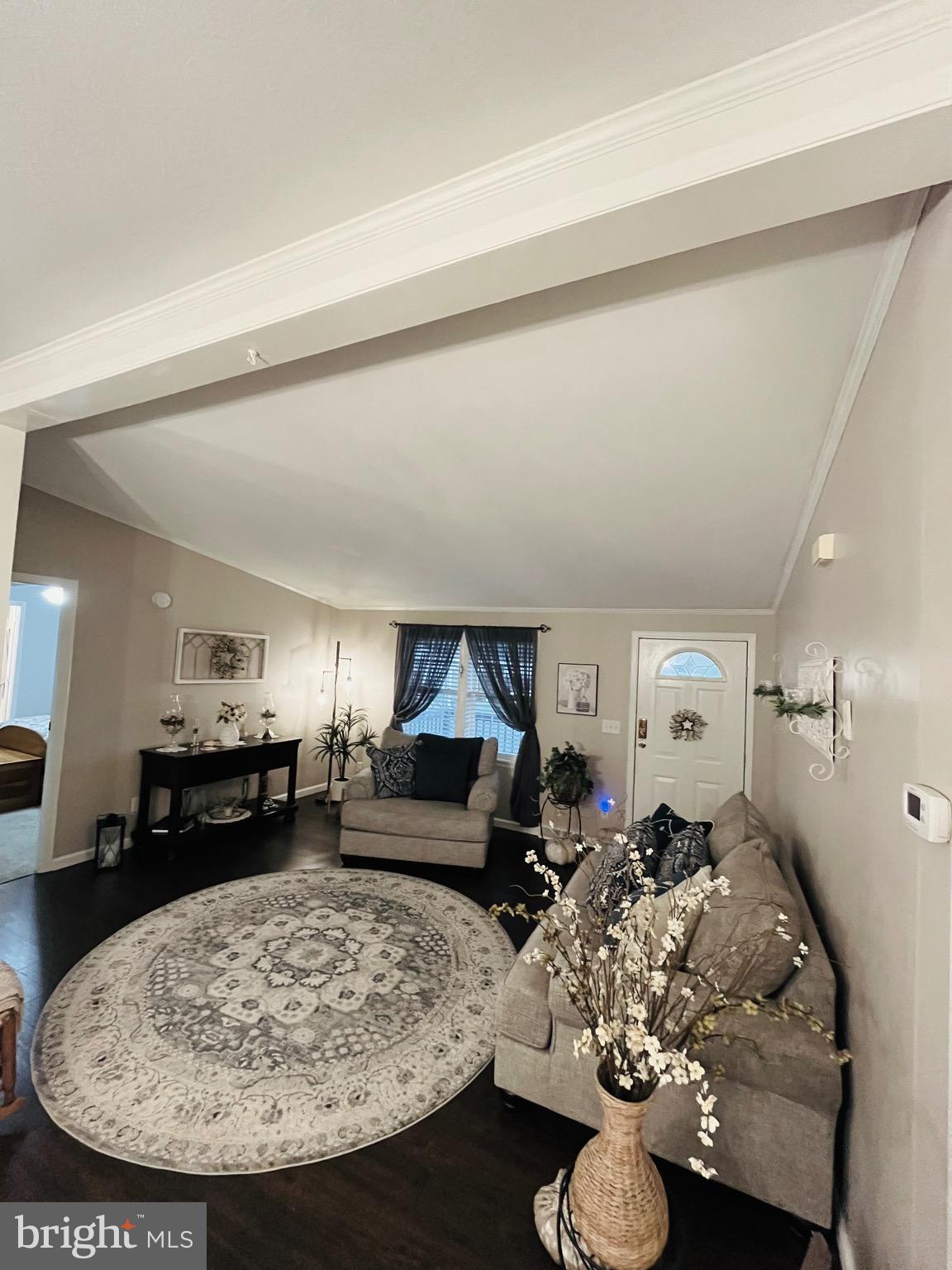 INDIAN CREEK VILLAGE - Residential