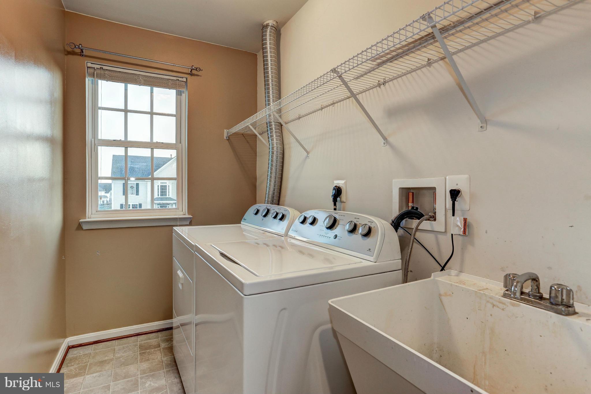 PEMBROOKE - Residential Lease