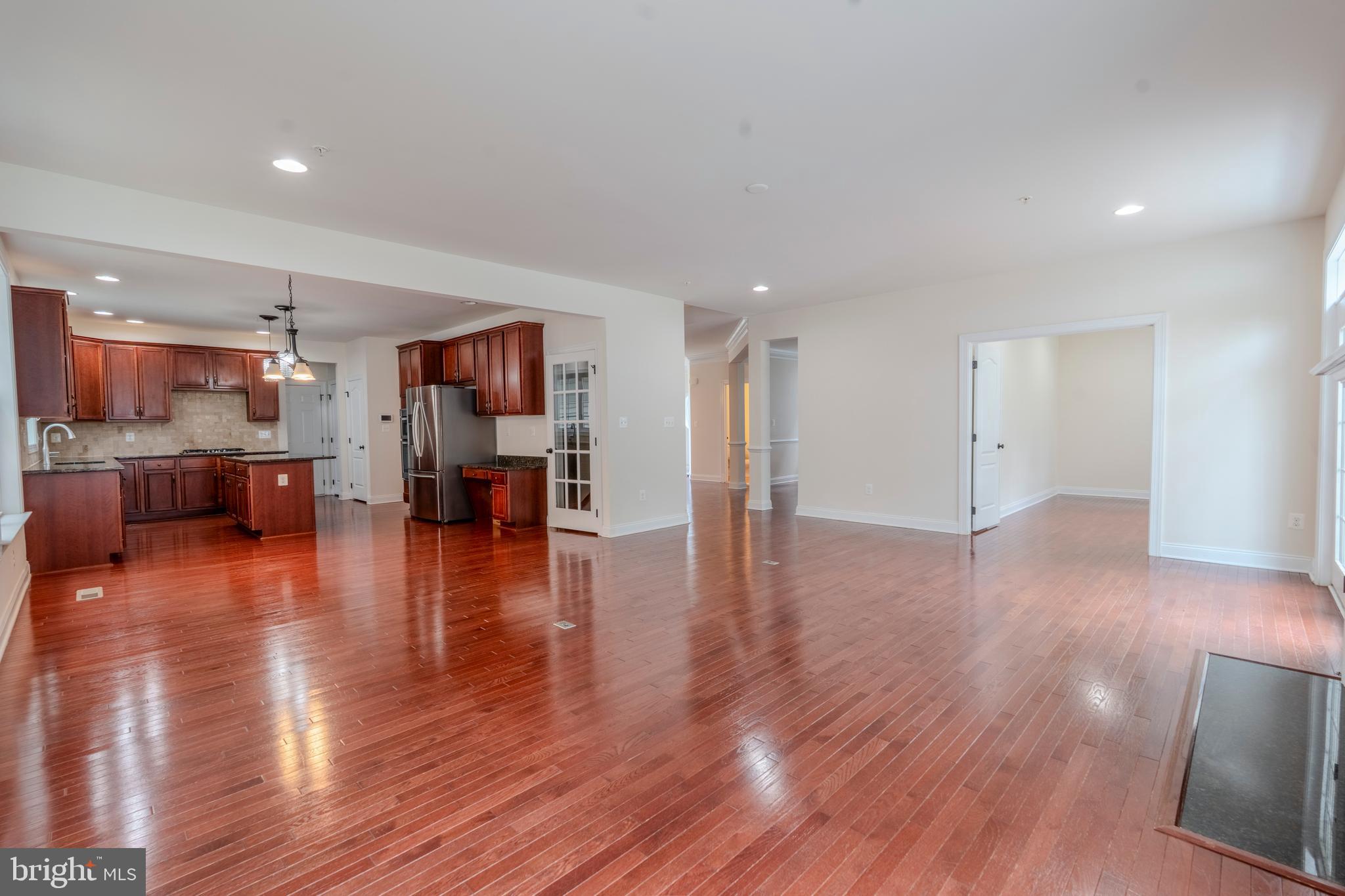 PIEDMONT CROSSING - Residential