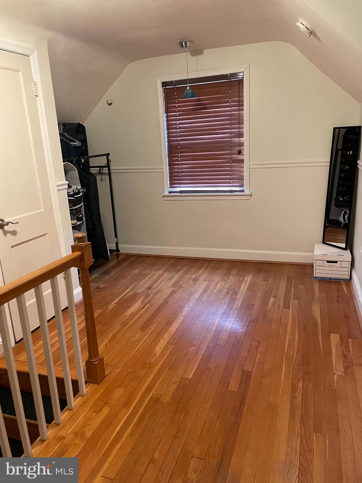 PARKWOOD - Residential Lease