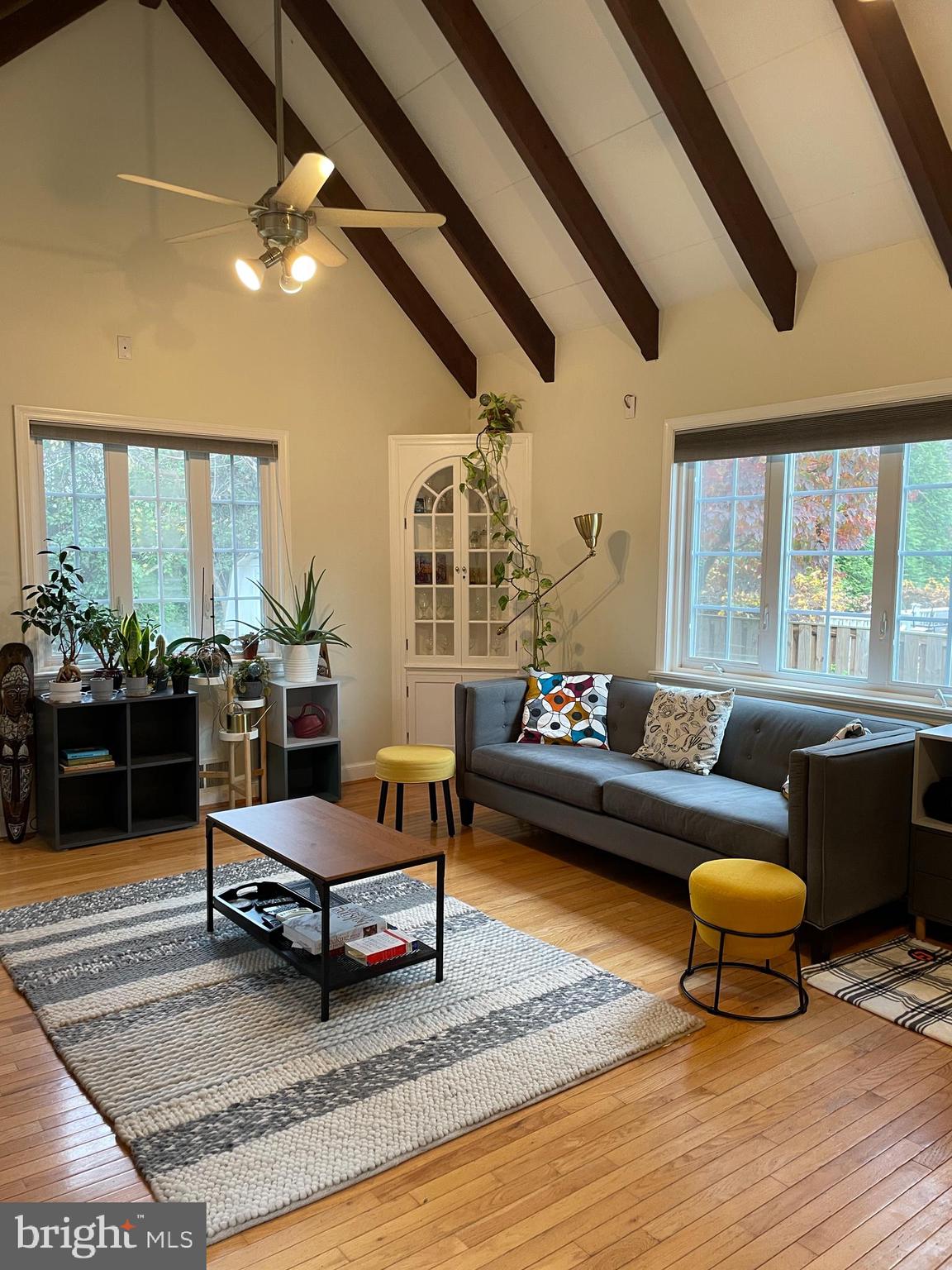 PARKWOOD - Residential Lease