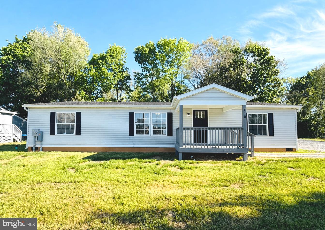 HILLCREST - Residential