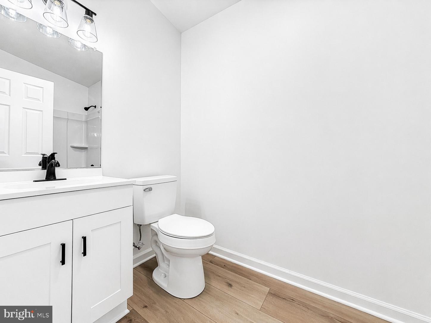 HILLCREST - Residential