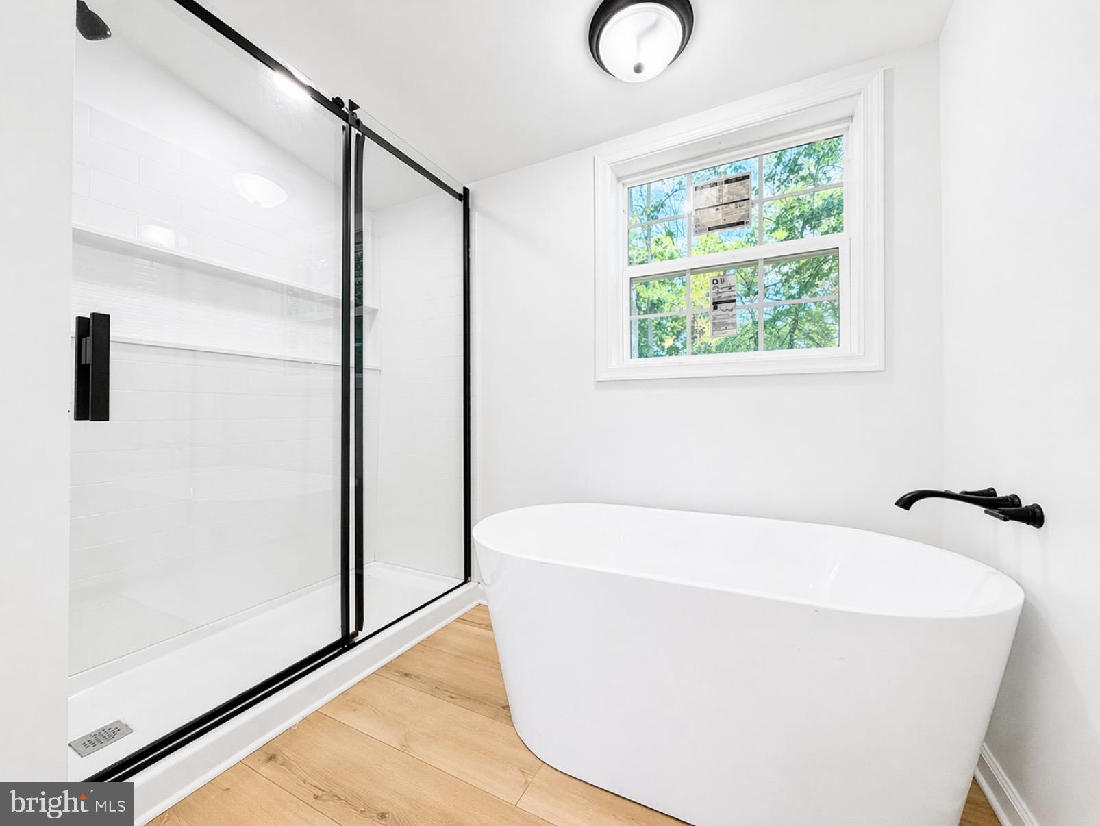 HILLCREST - Residential