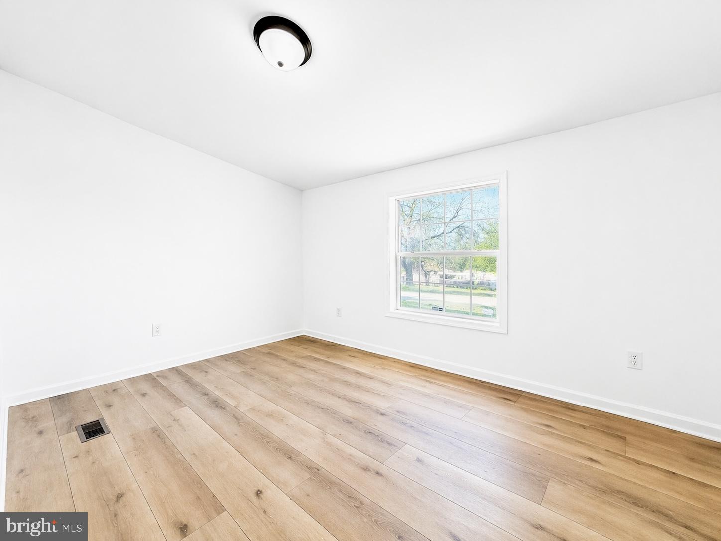 HILLCREST - Residential