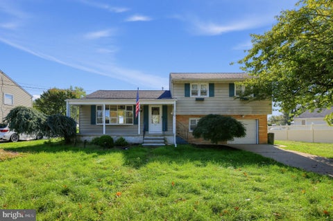 Photo for 4 ROSLYN ROAD
