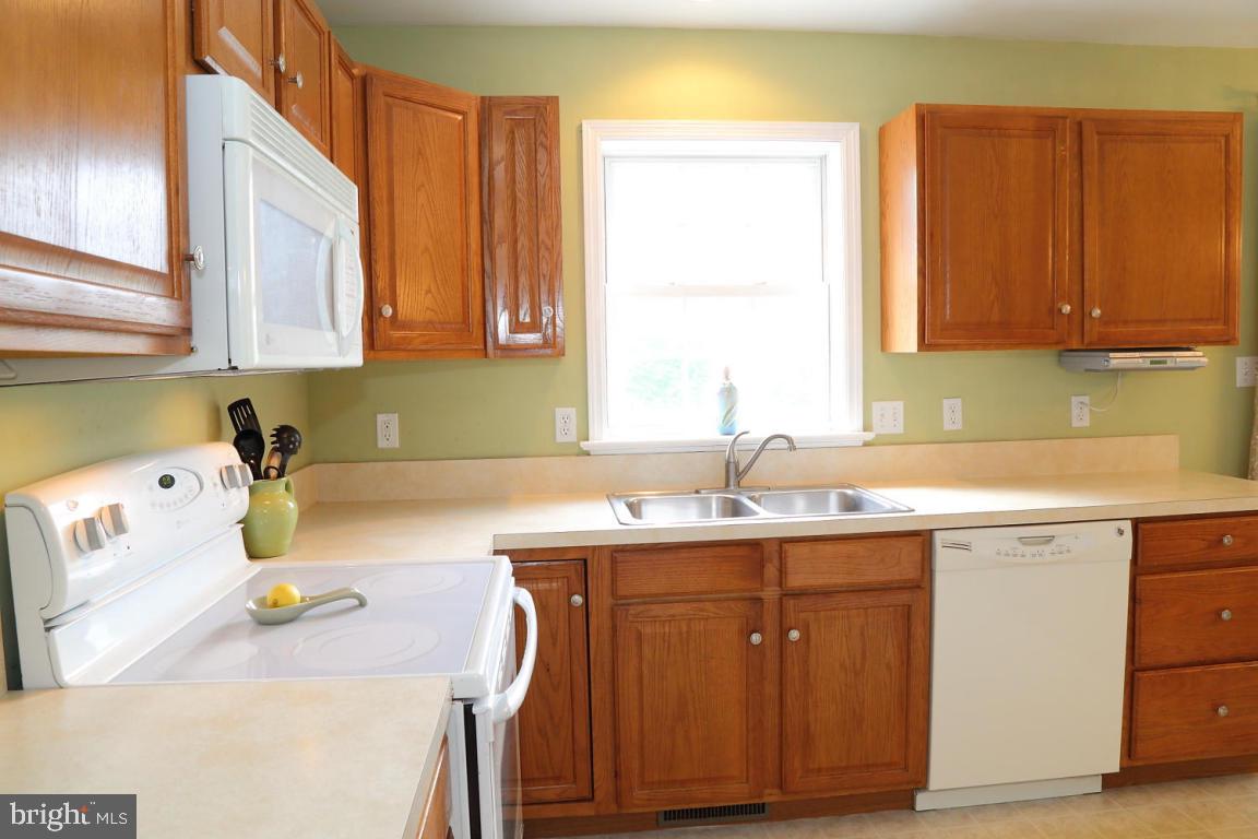 MEADOW VIEW VILLAGE - Residential