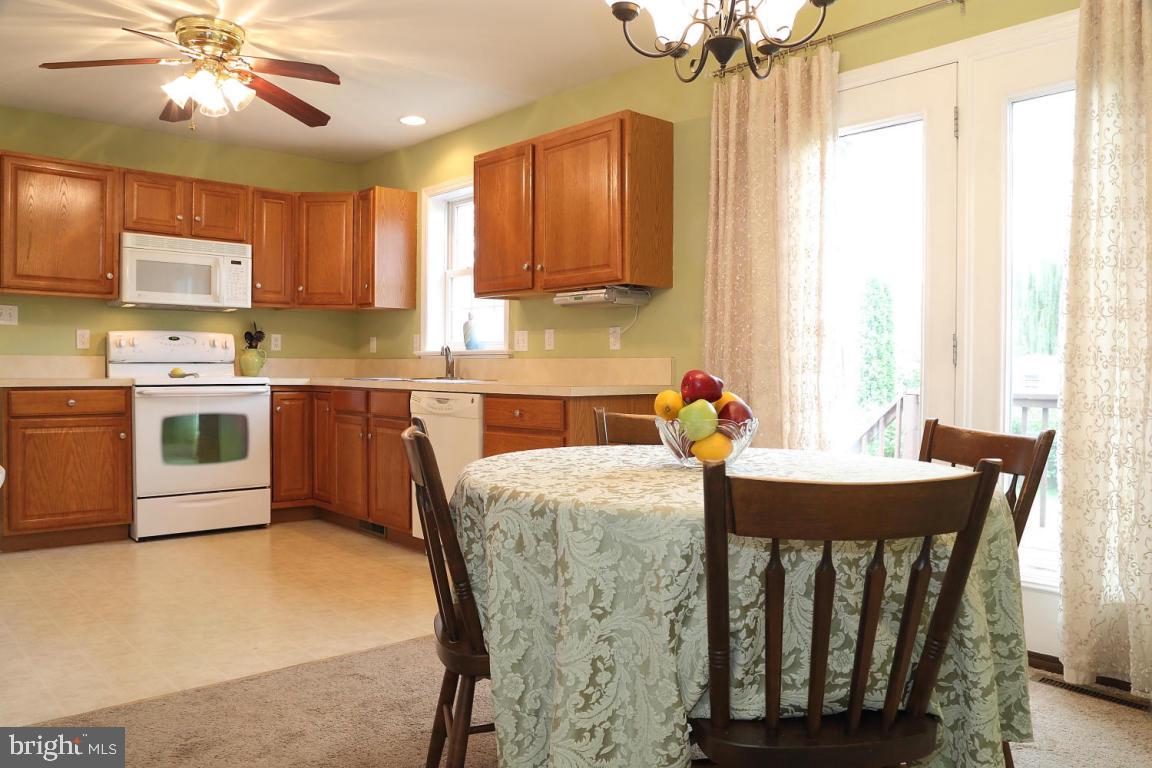 MEADOW VIEW VILLAGE - Residential
