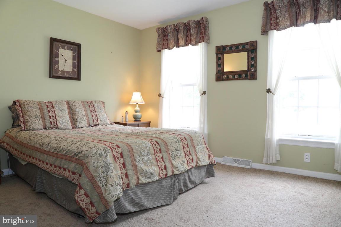 MEADOW VIEW VILLAGE - Residential