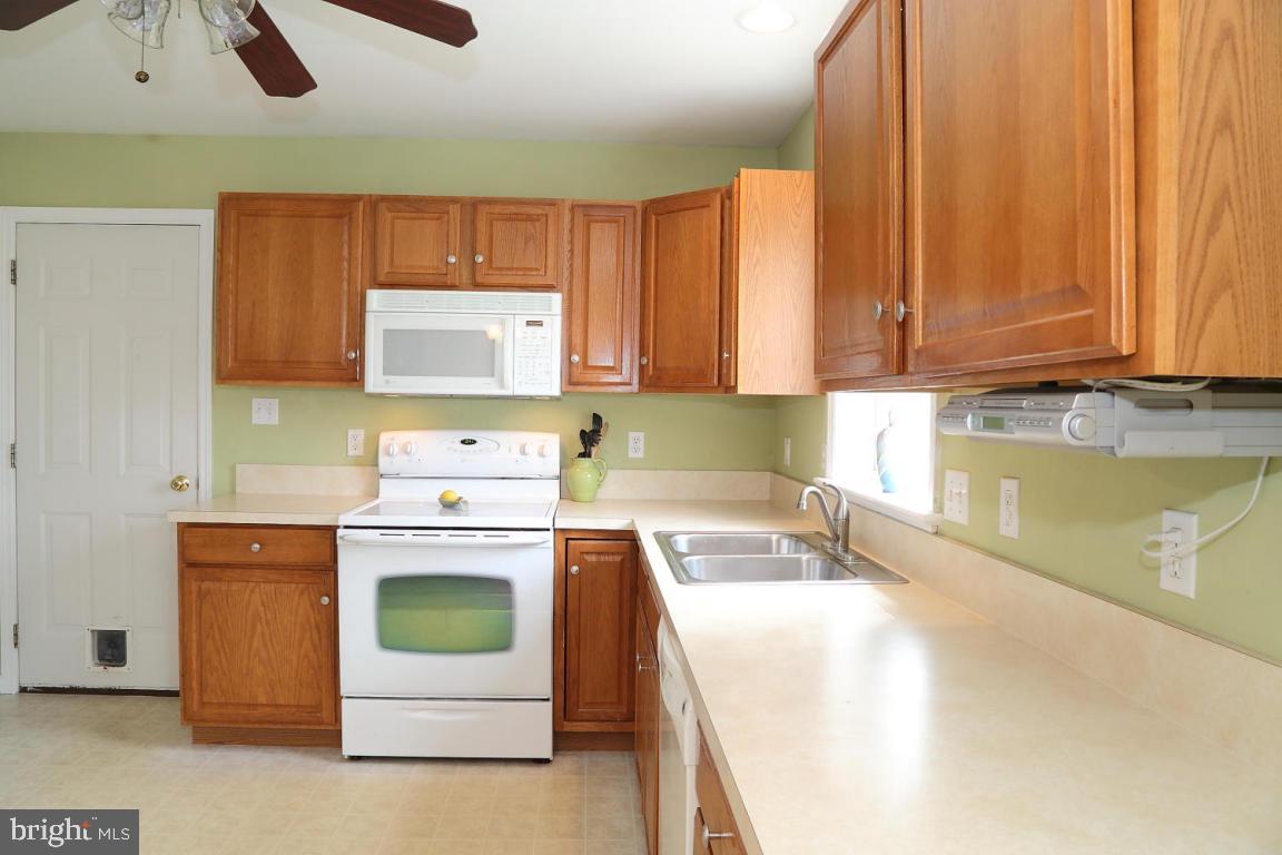 MEADOW VIEW VILLAGE - Residential