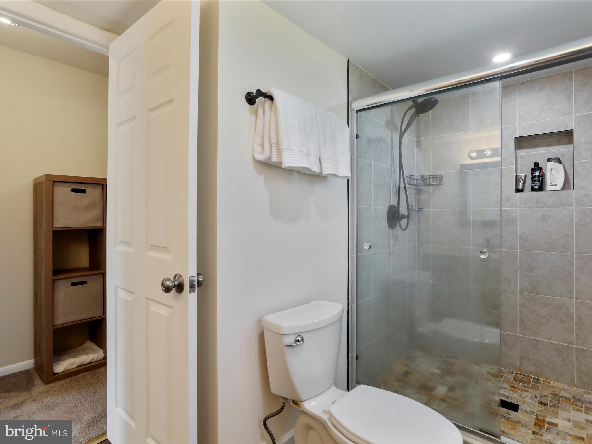 EASTVIEW - Residential