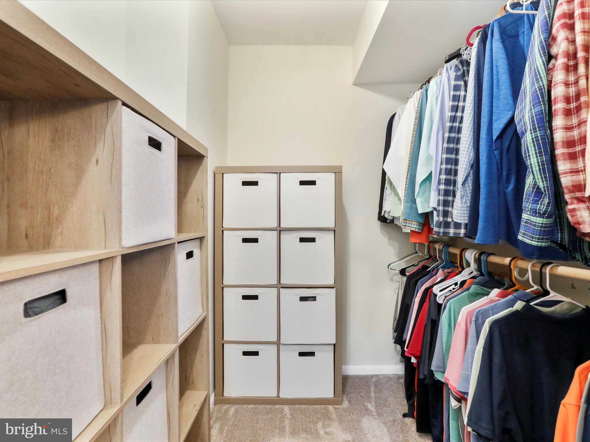 EASTVIEW - Residential