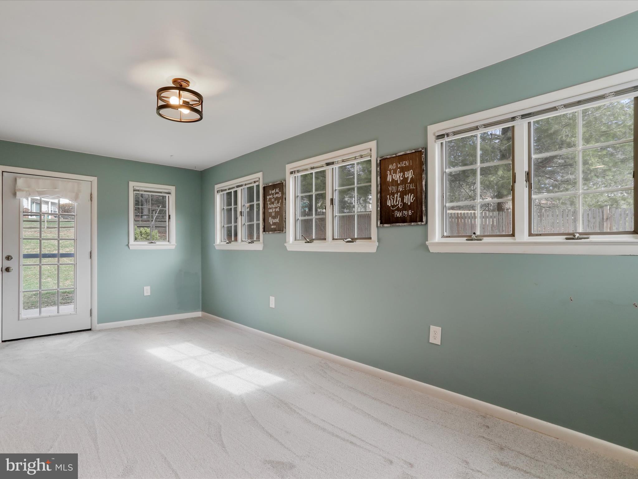 EASTVIEW - Residential