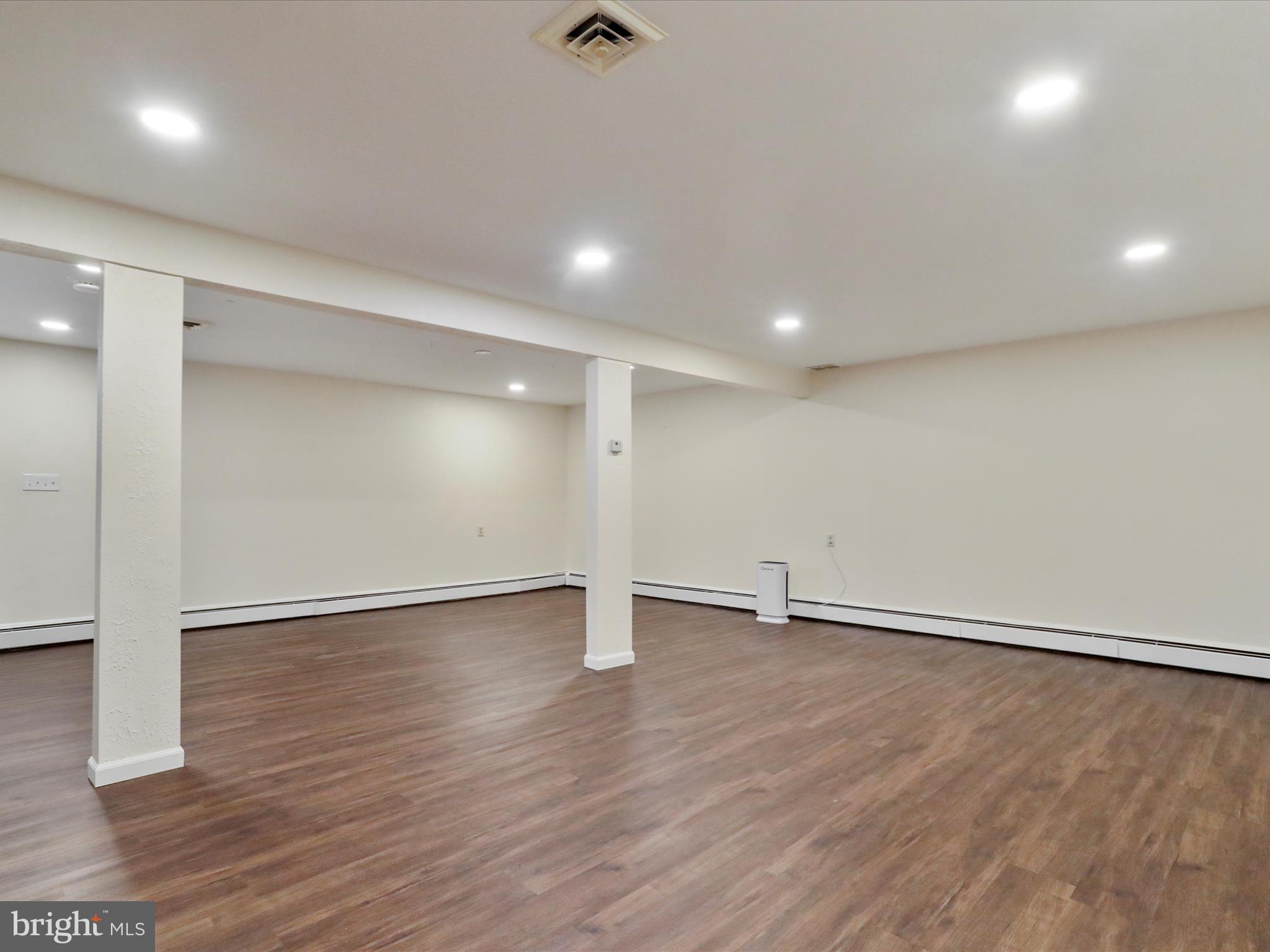 EASTVIEW - Residential