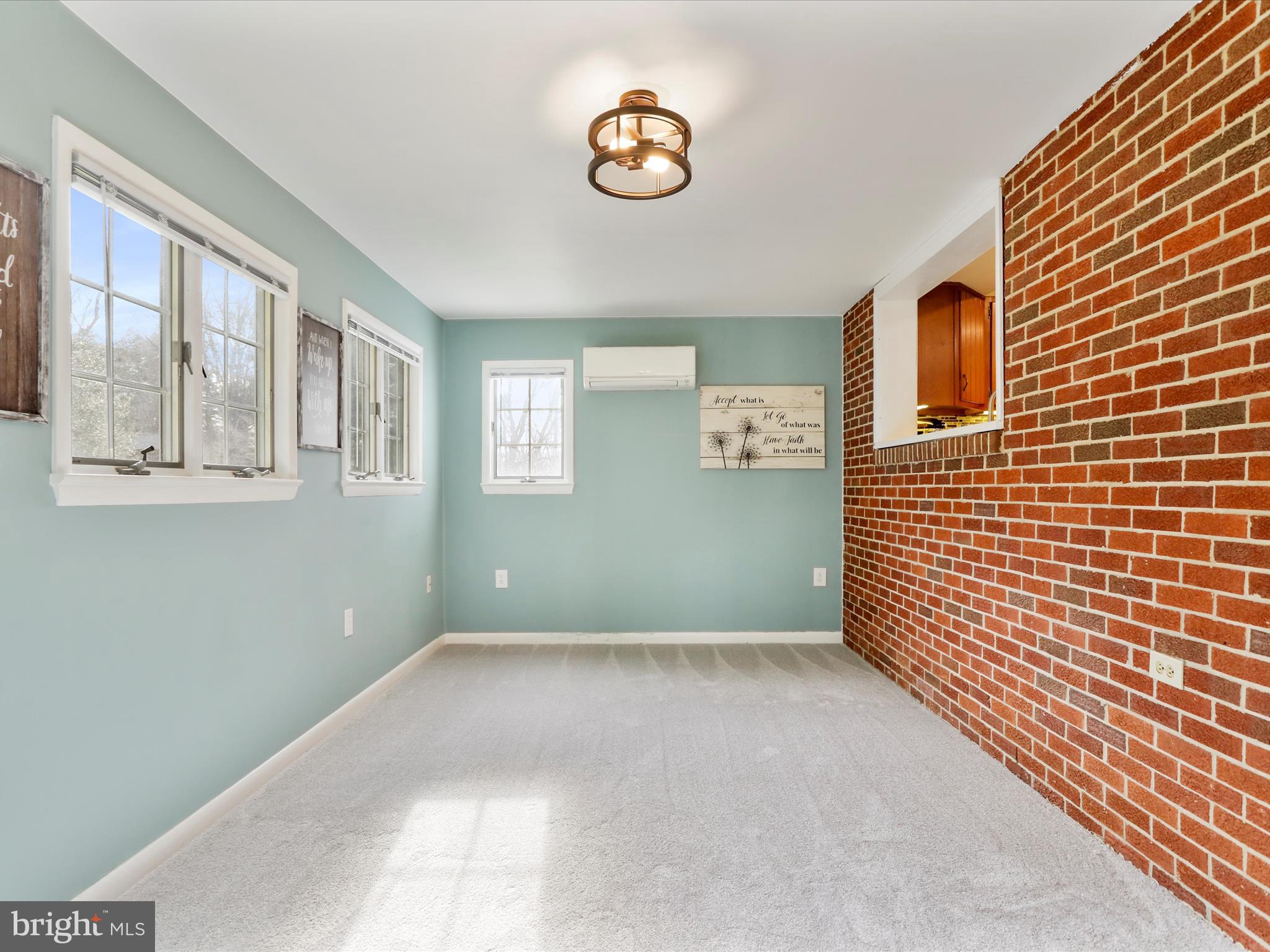 EASTVIEW - Residential