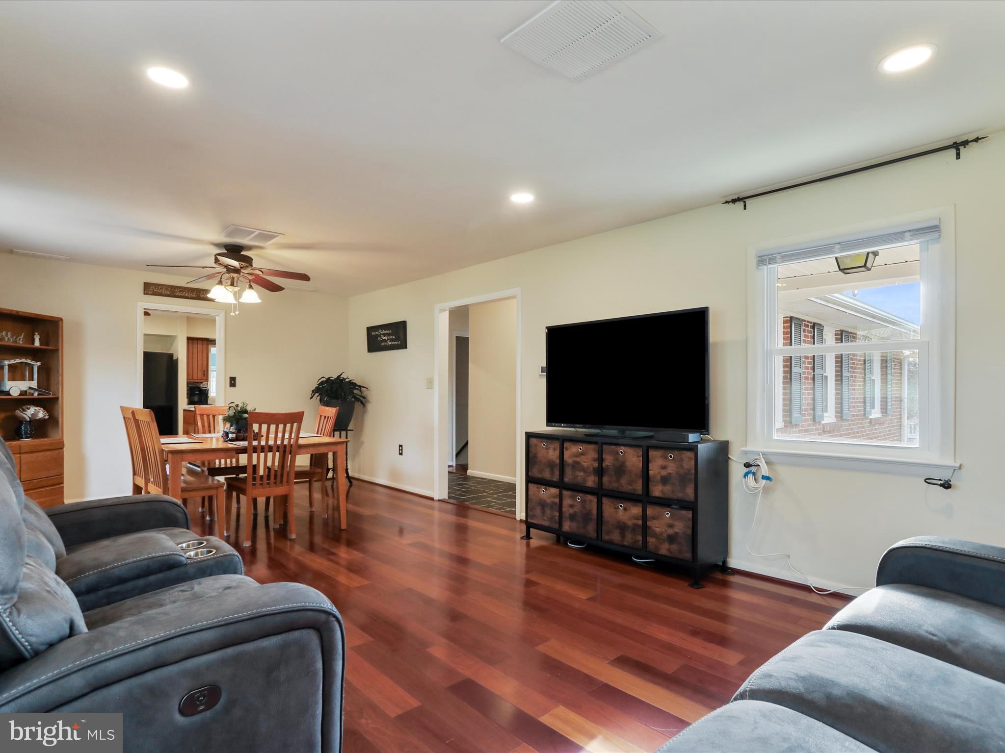 EASTVIEW - Residential