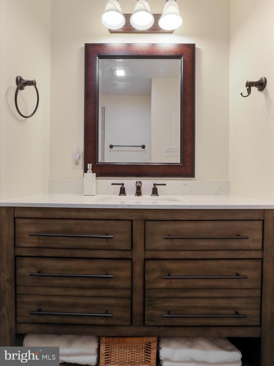 EASTVIEW - Residential