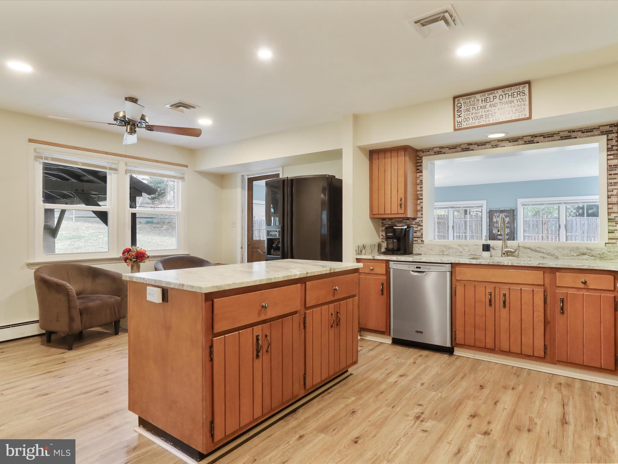 EASTVIEW - Residential