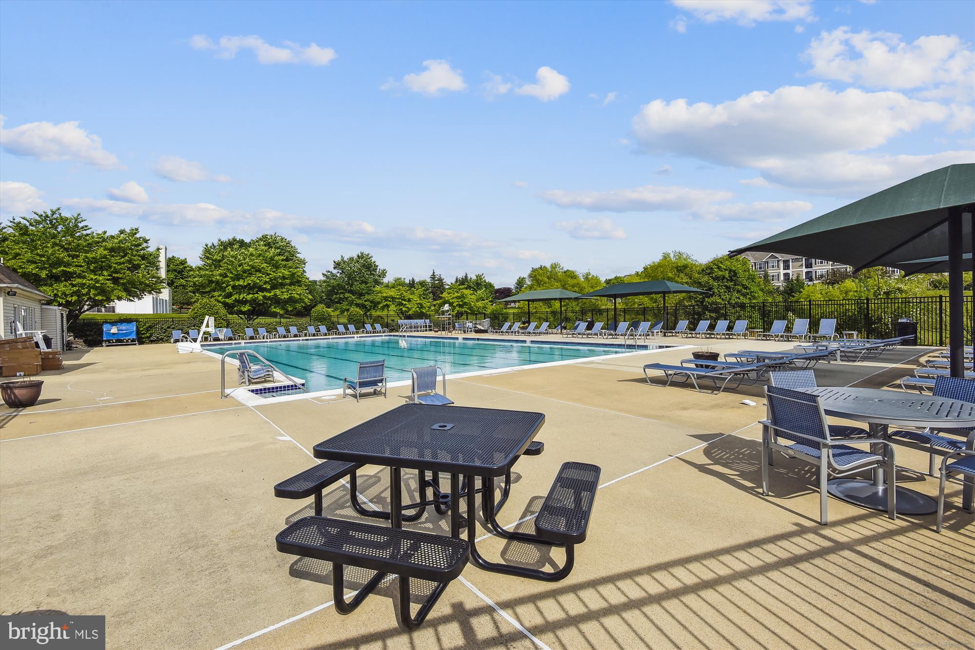 TAVISTOCK FARMS - Residential