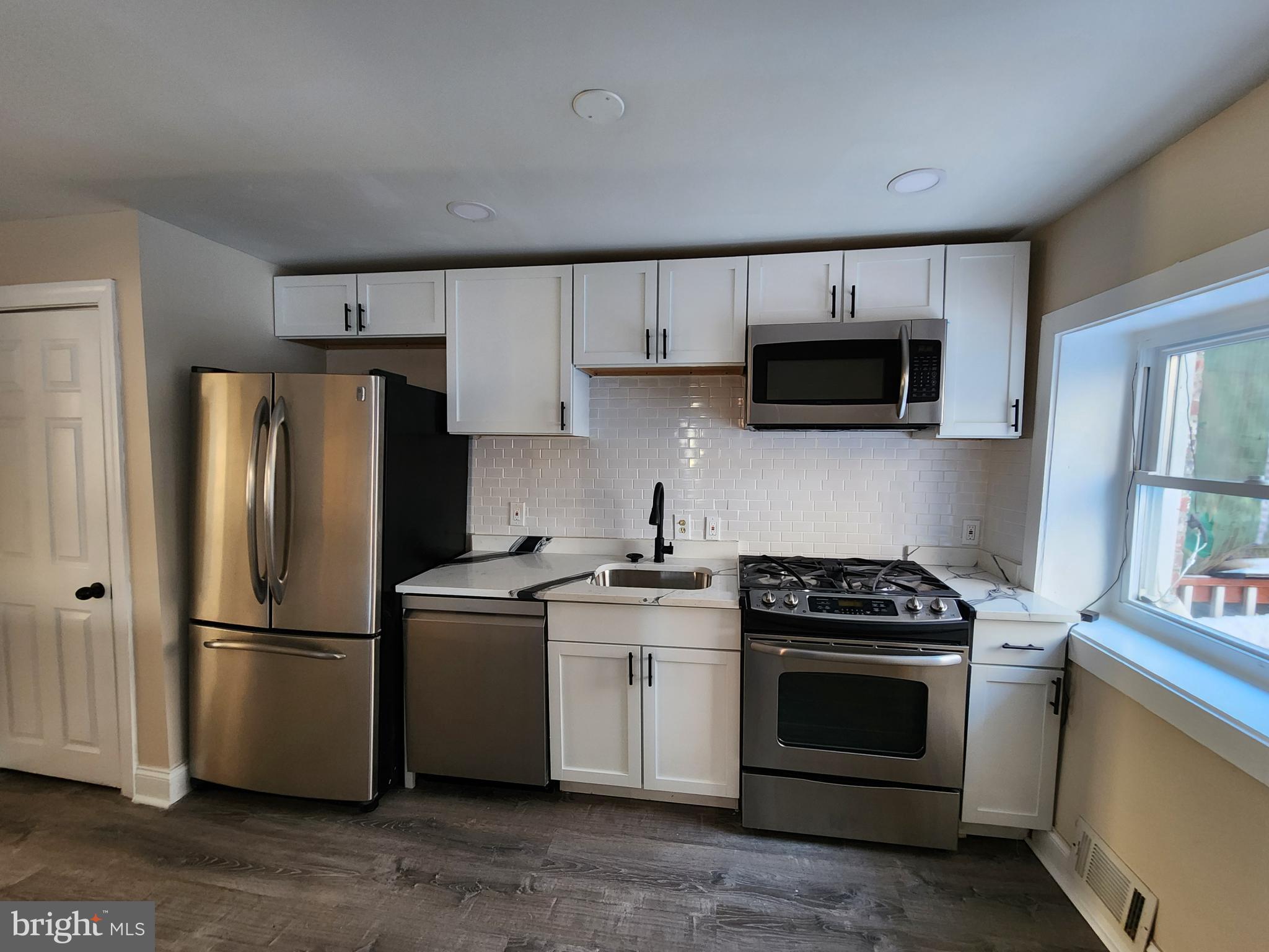 BURLEITH - LEIGHTON - Residential