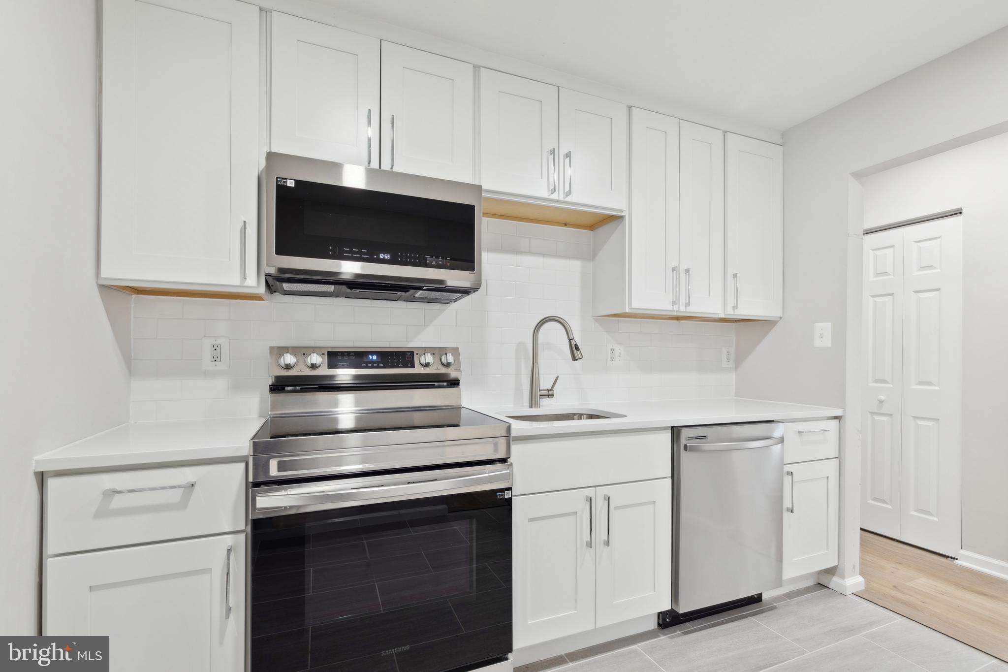 WESTVIEW - Residential